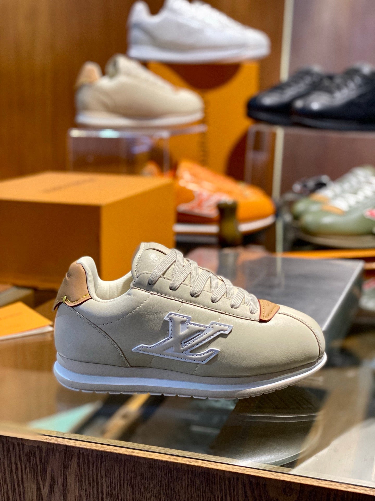 LOU BUTTERSOFT SNEAKERS