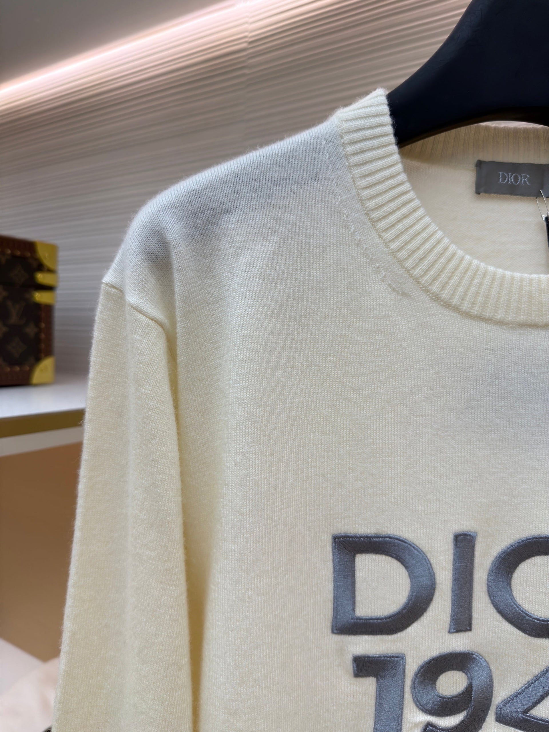 CD JUMPER