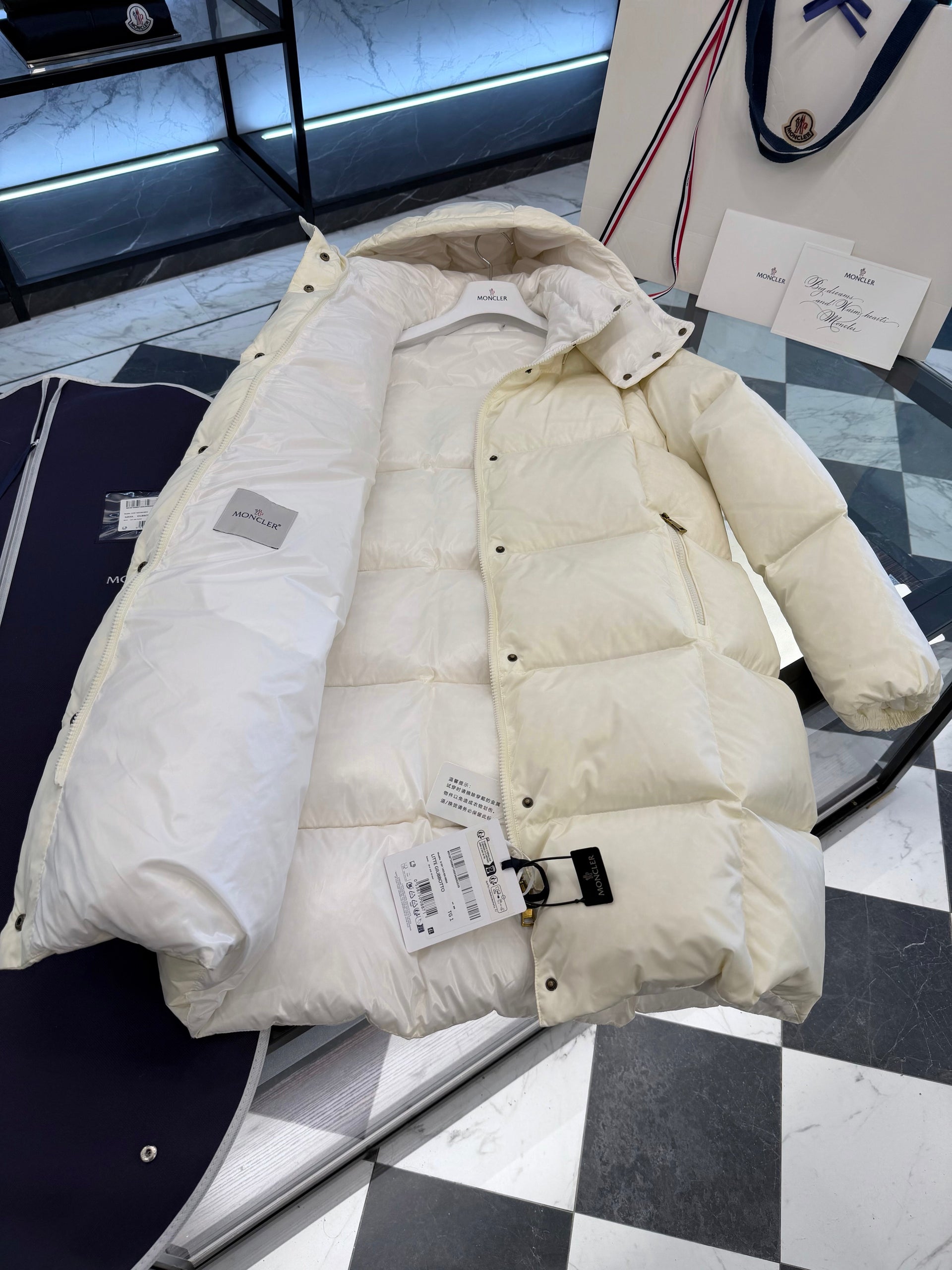 MONC LITTE COAT