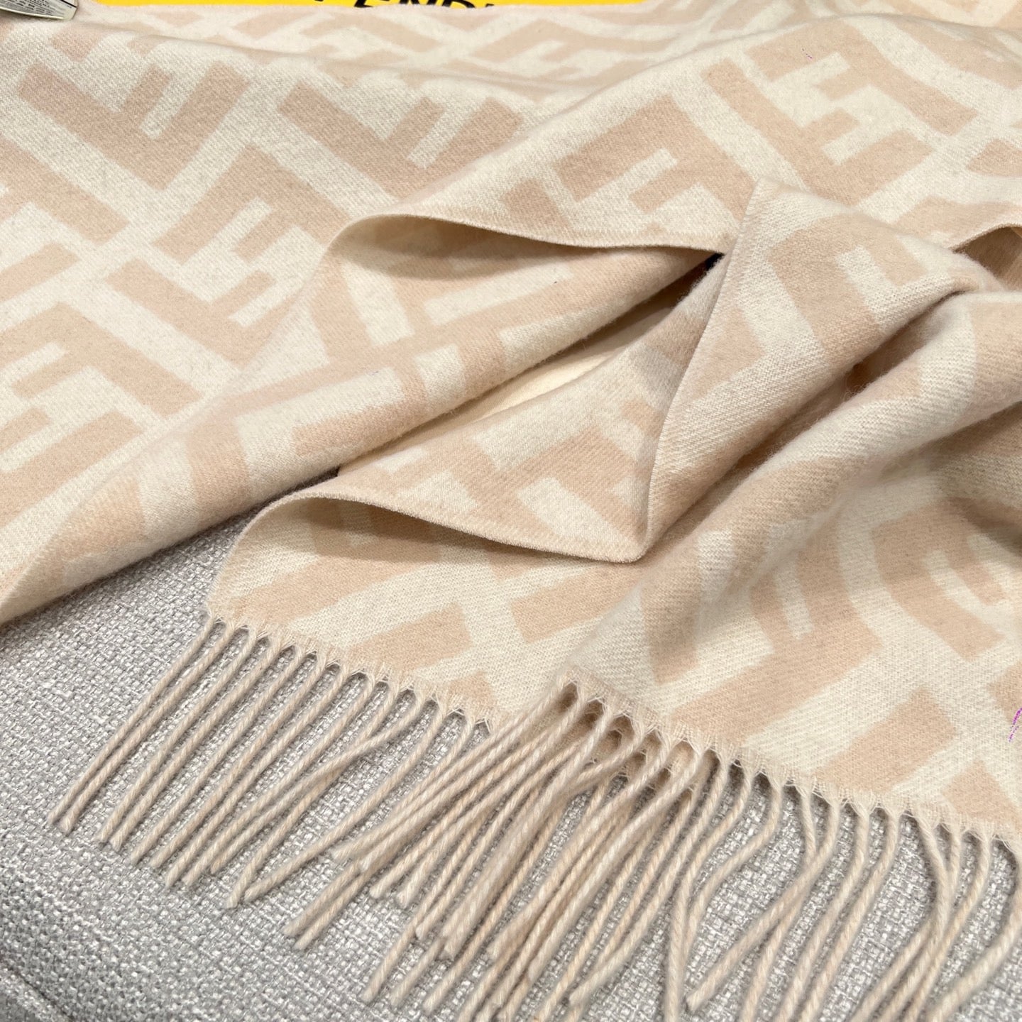 FEN SCARF