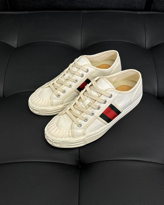 GG SNEAKERS