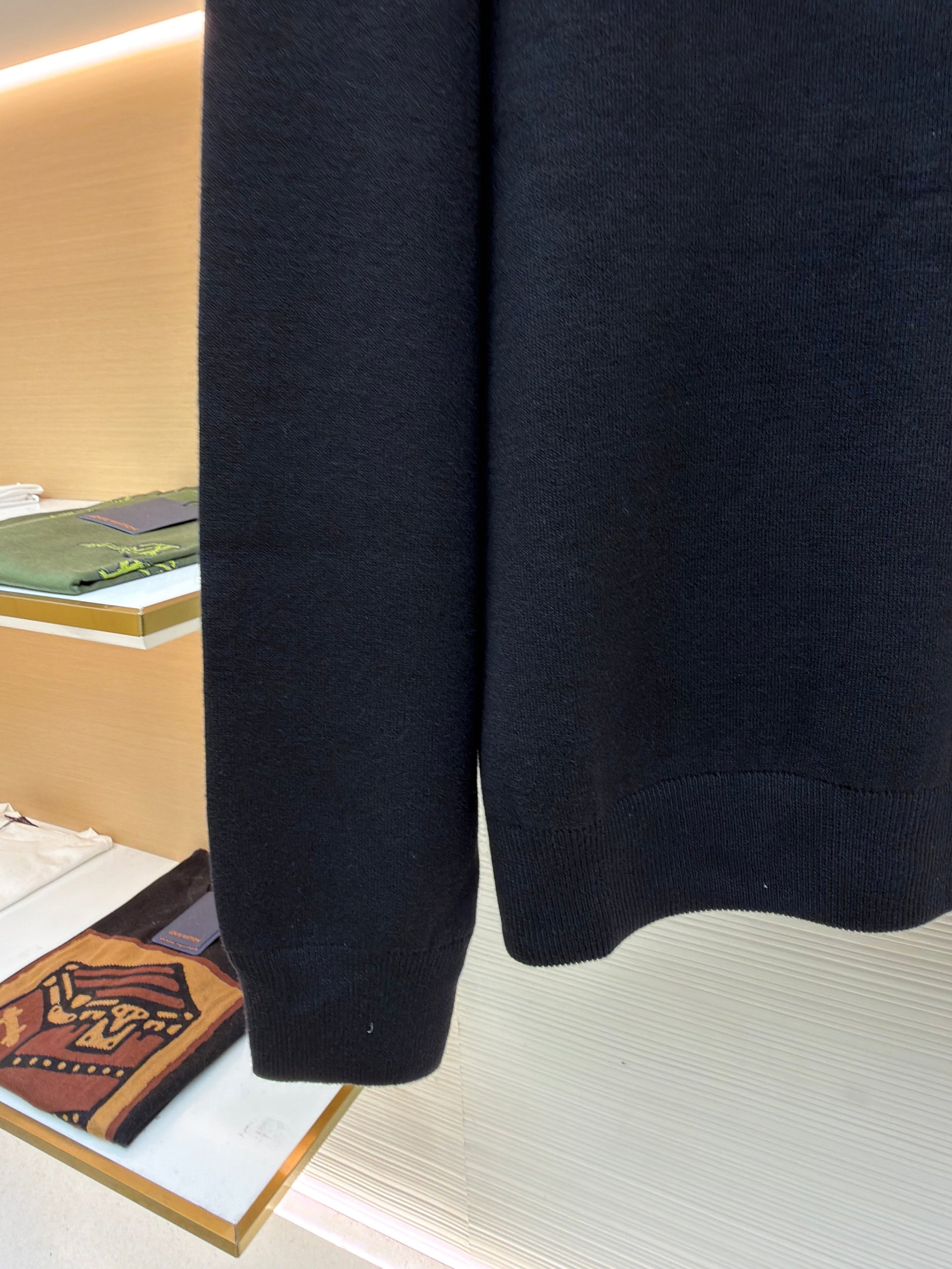 CD JUMPER