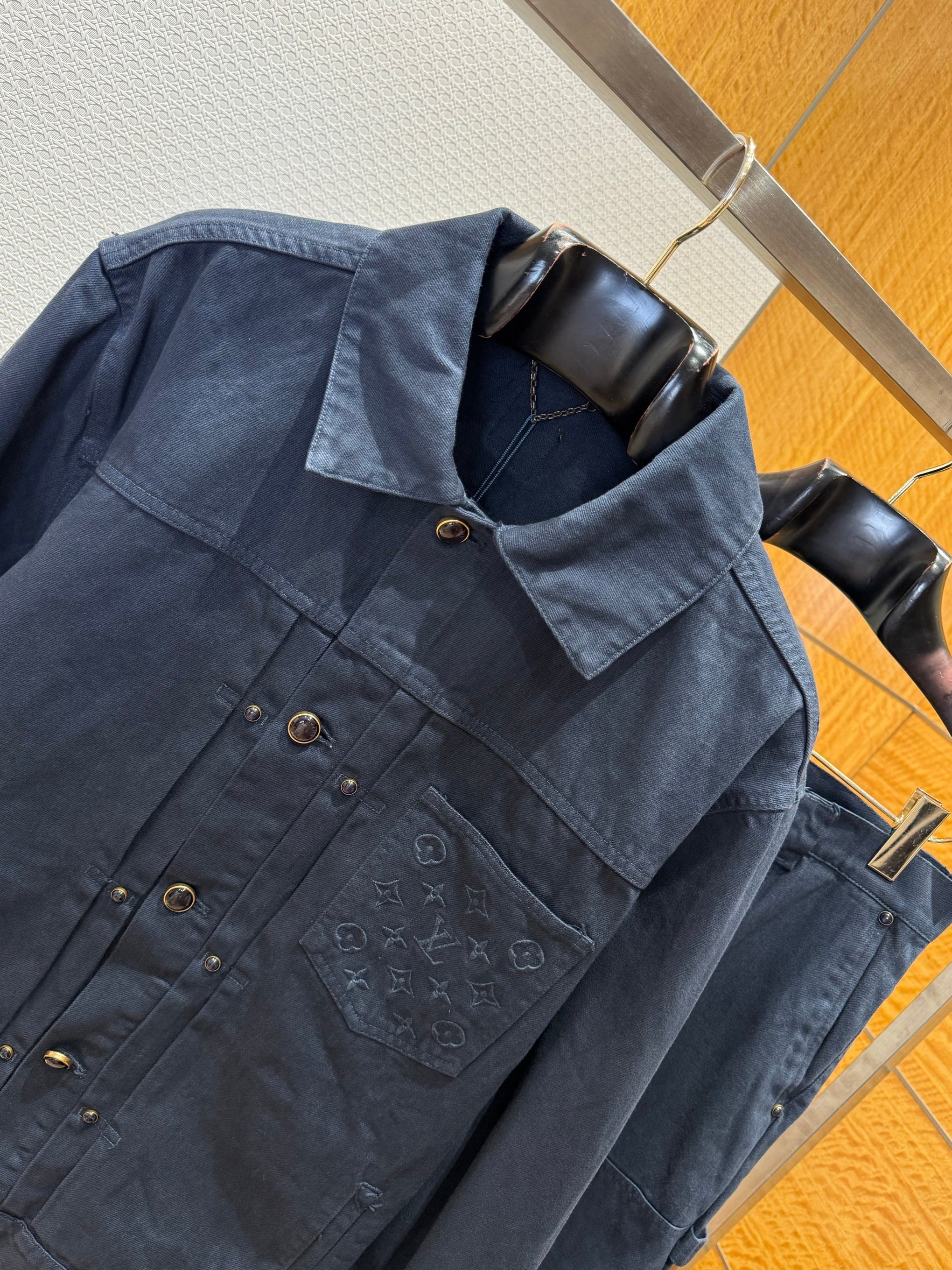 LOU DENIM JACKET