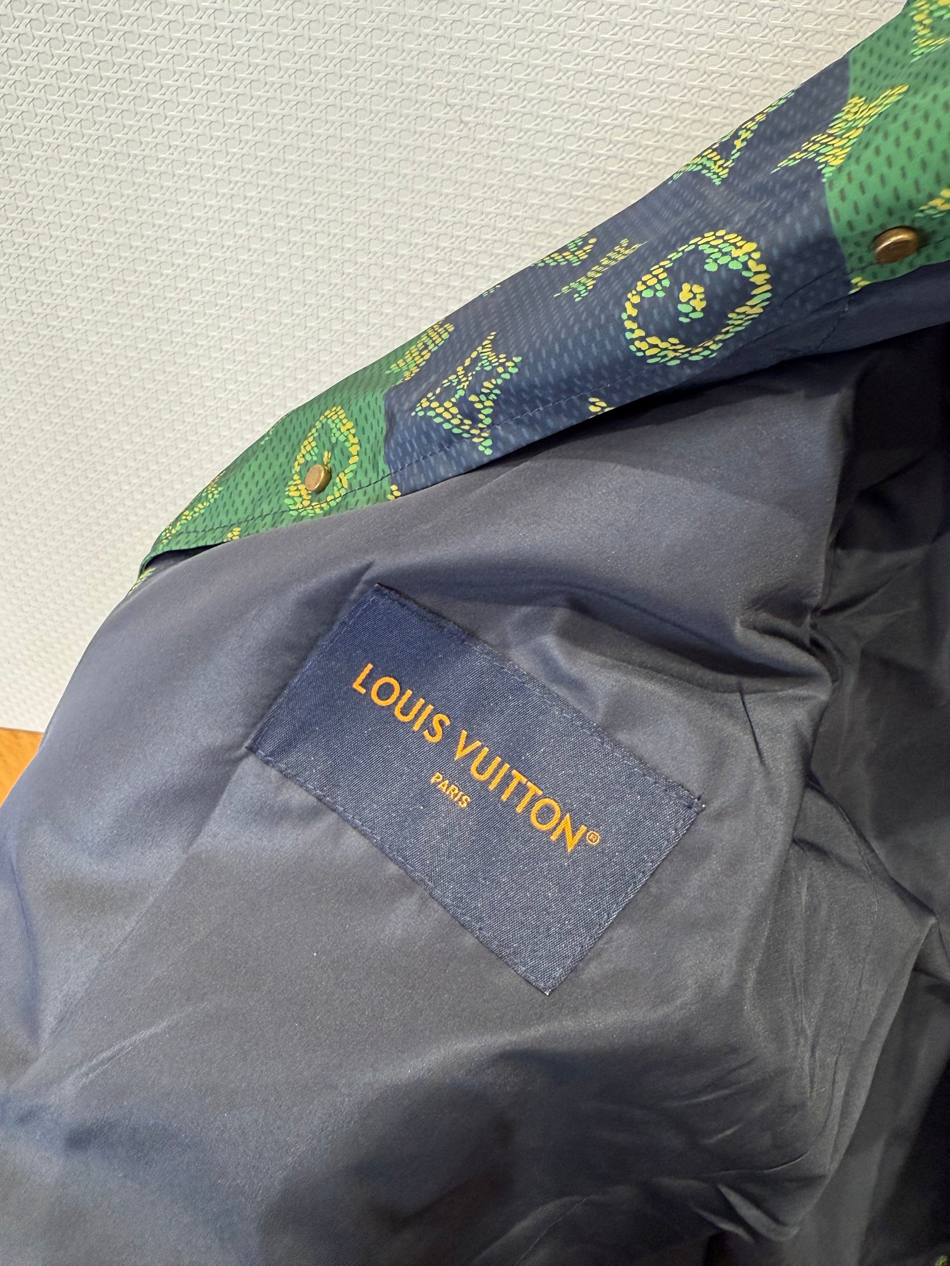 LOU JACKET