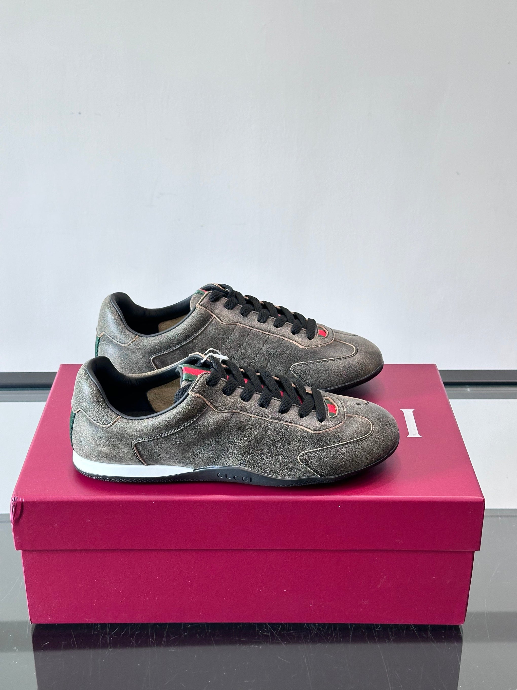 GG SHIFT SNEAKERS