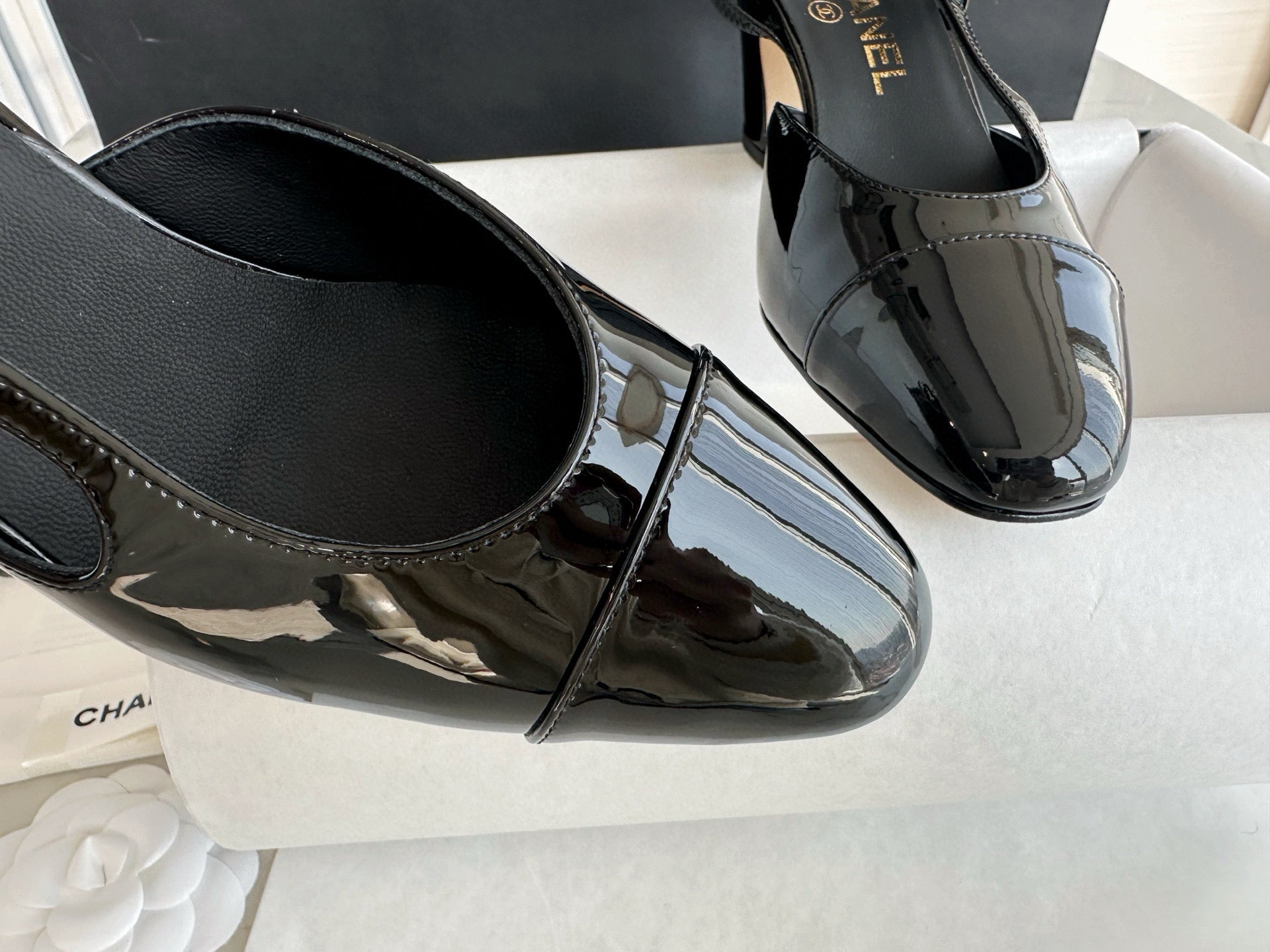 CC SLINGBACK HEELS
