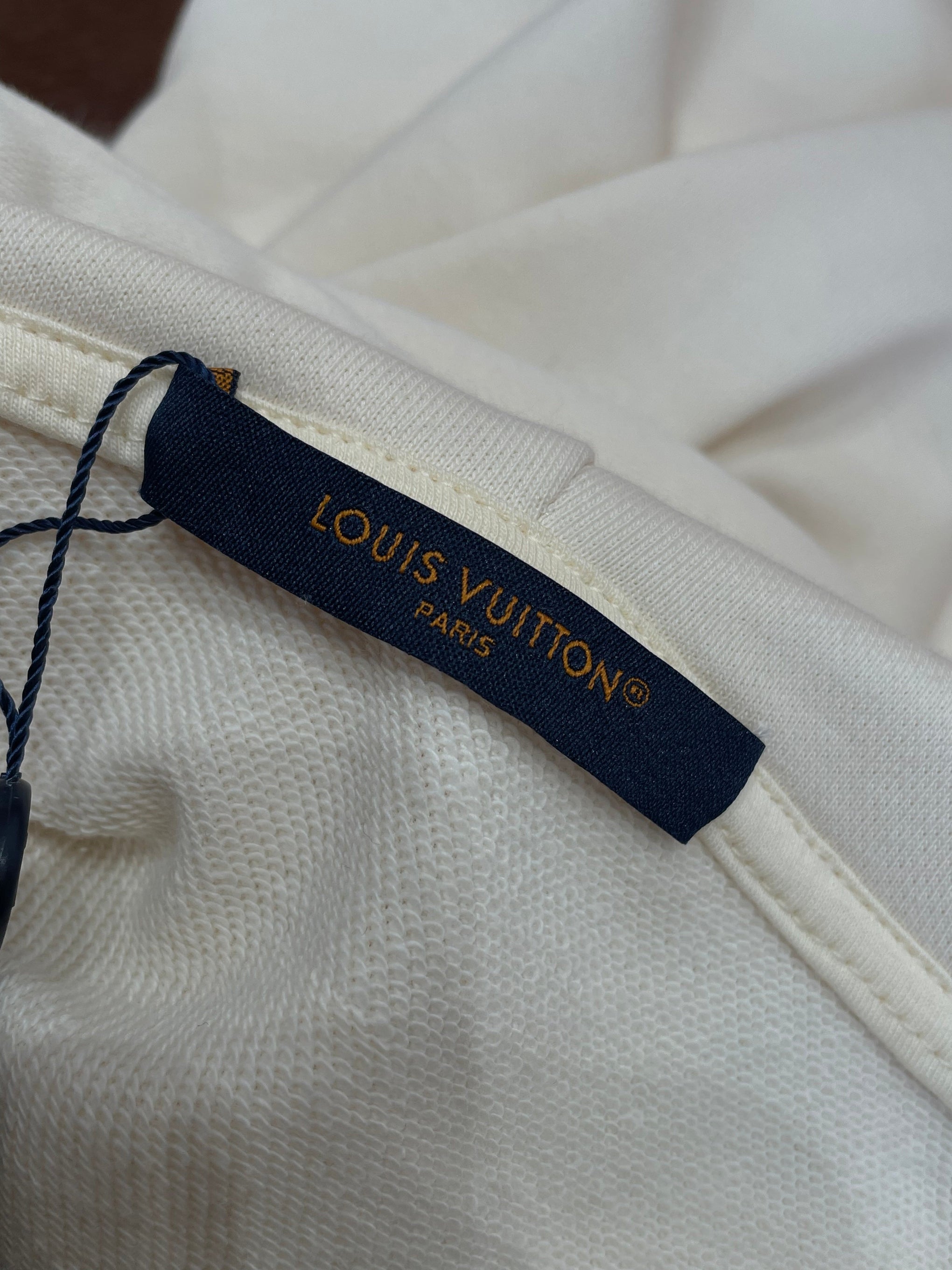 LOU HOODIE