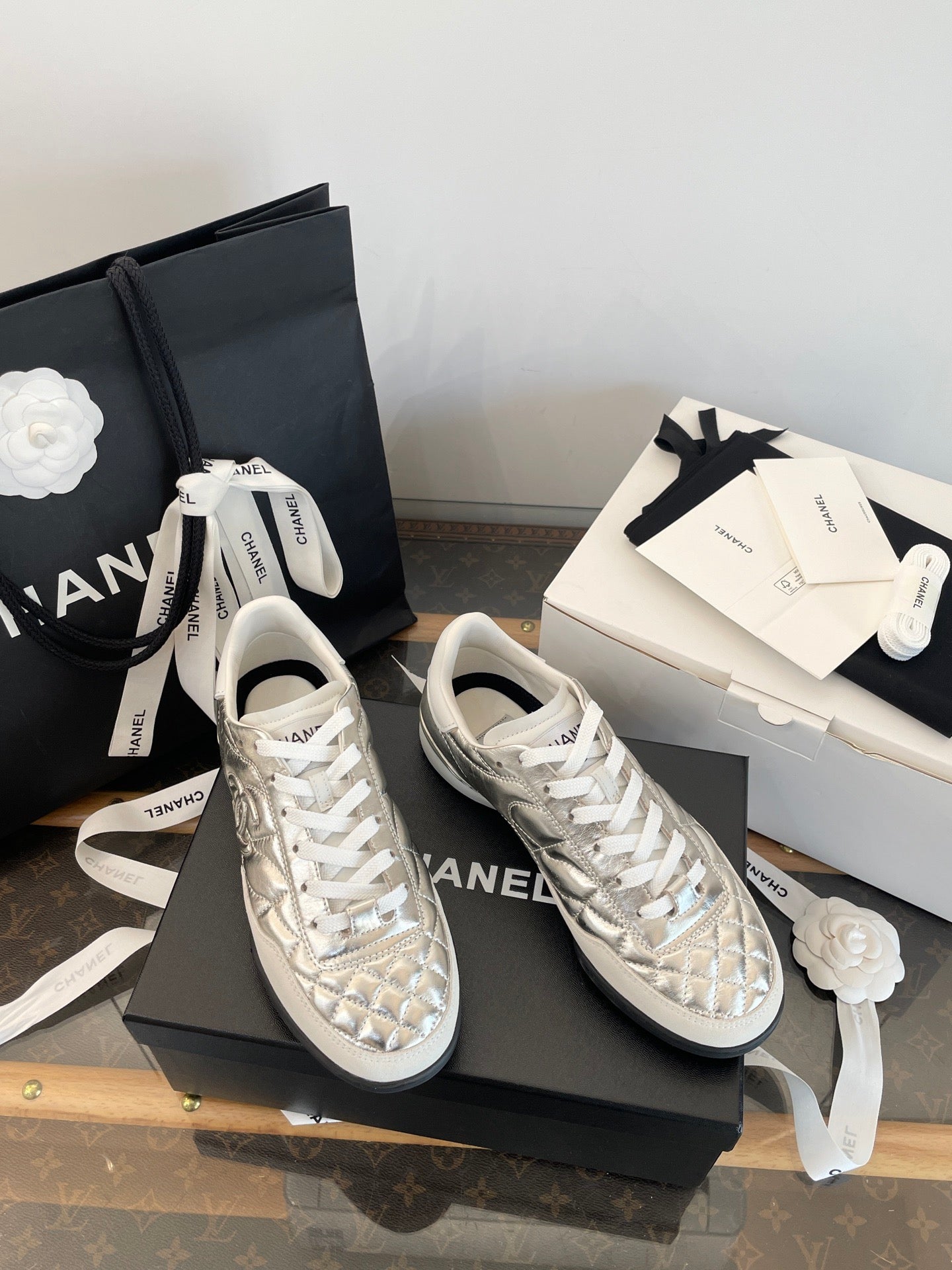 CC SNEAKER