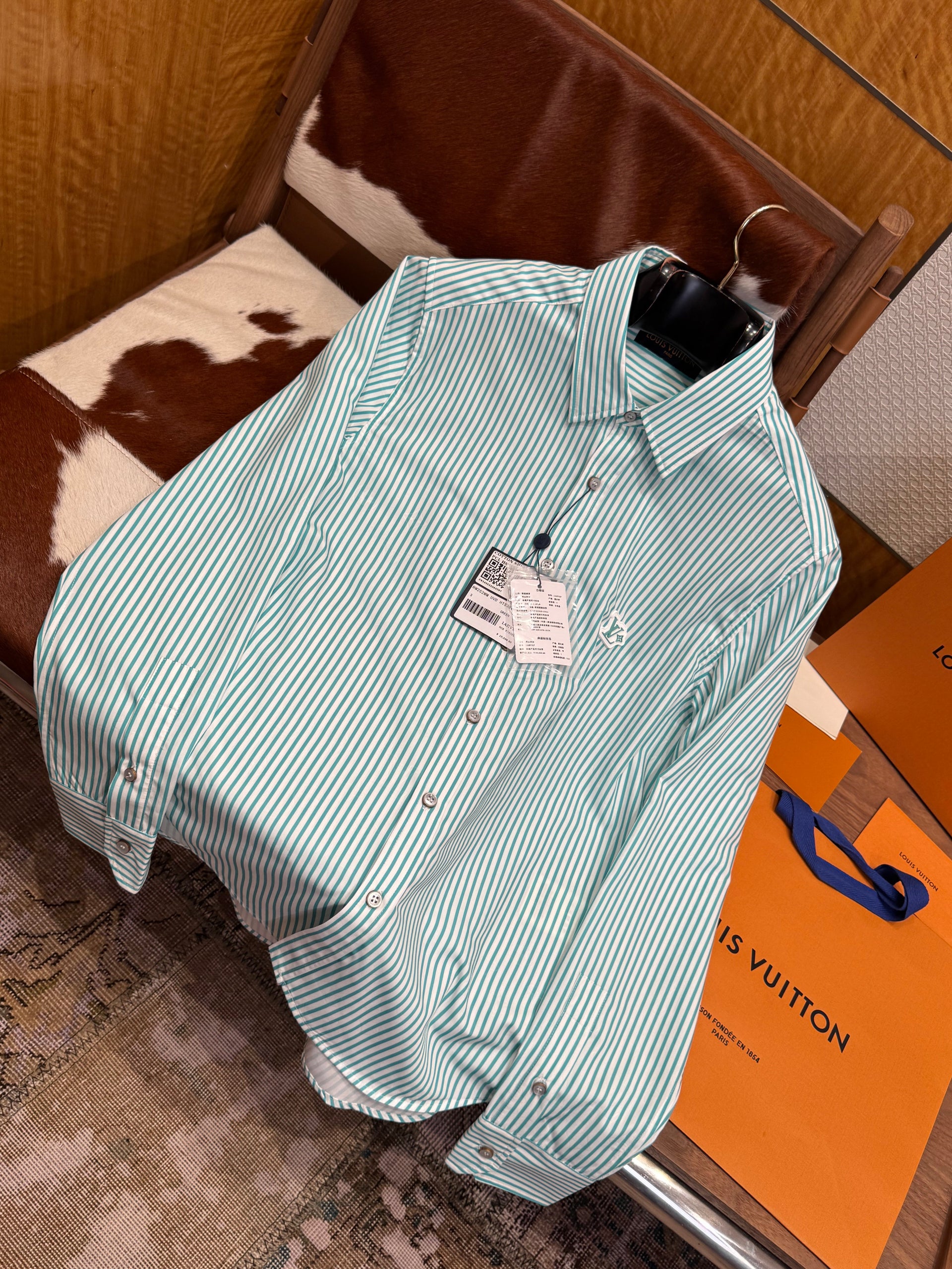 LOU SHIRT