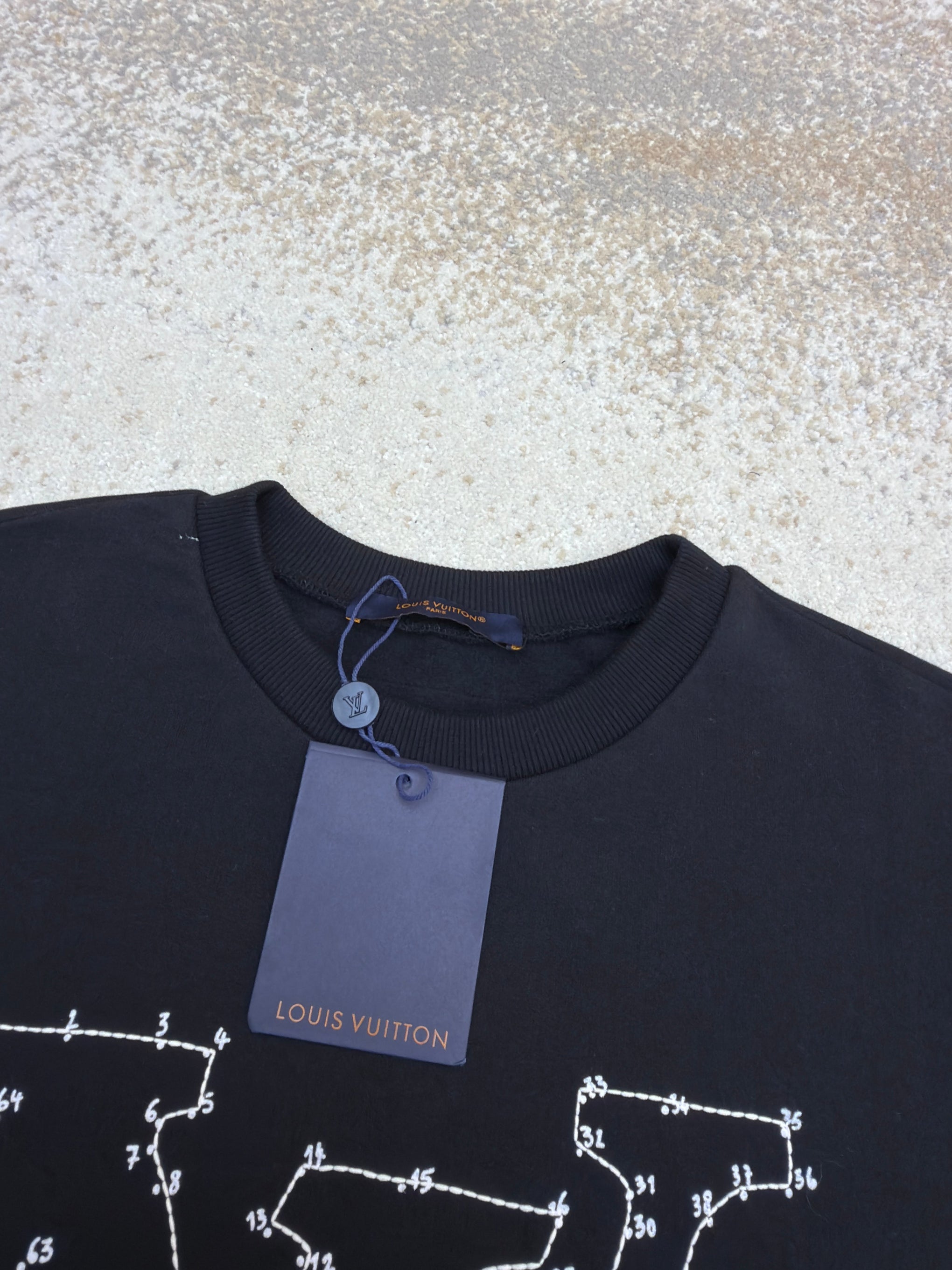 LOU SWEATSHIRT