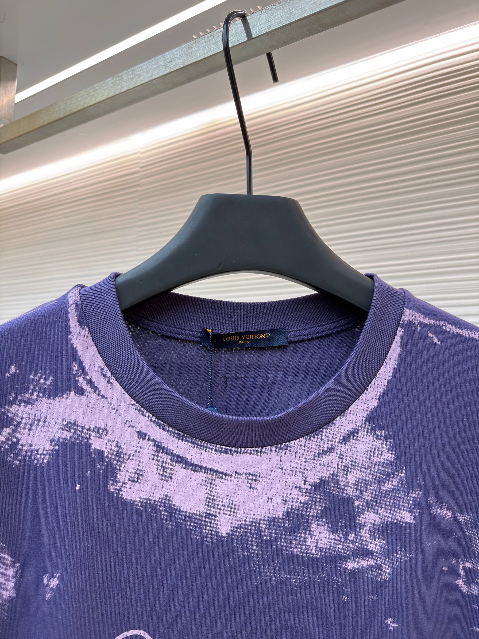 LOU T-SHIRT