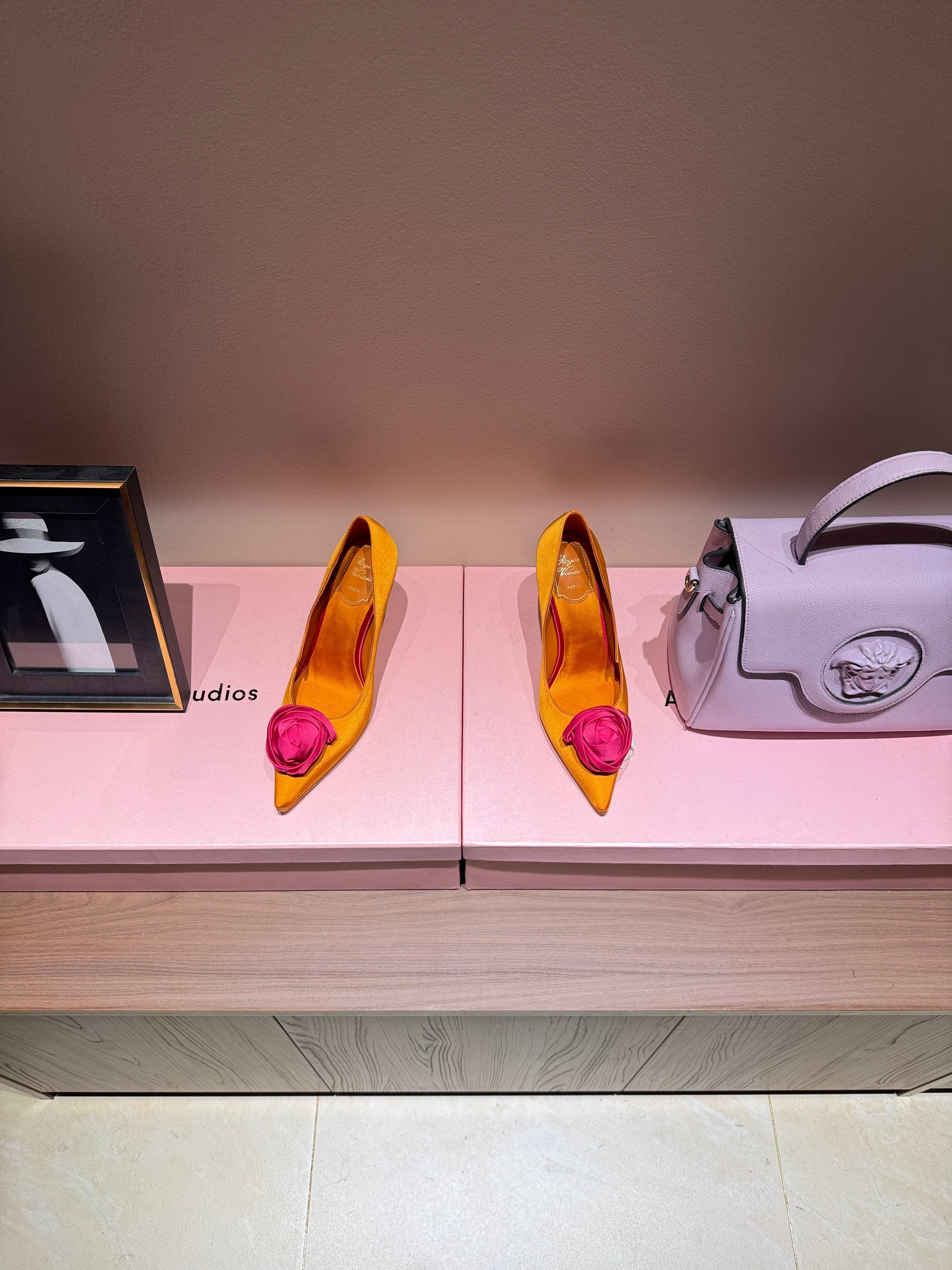 ROGER V HEELS