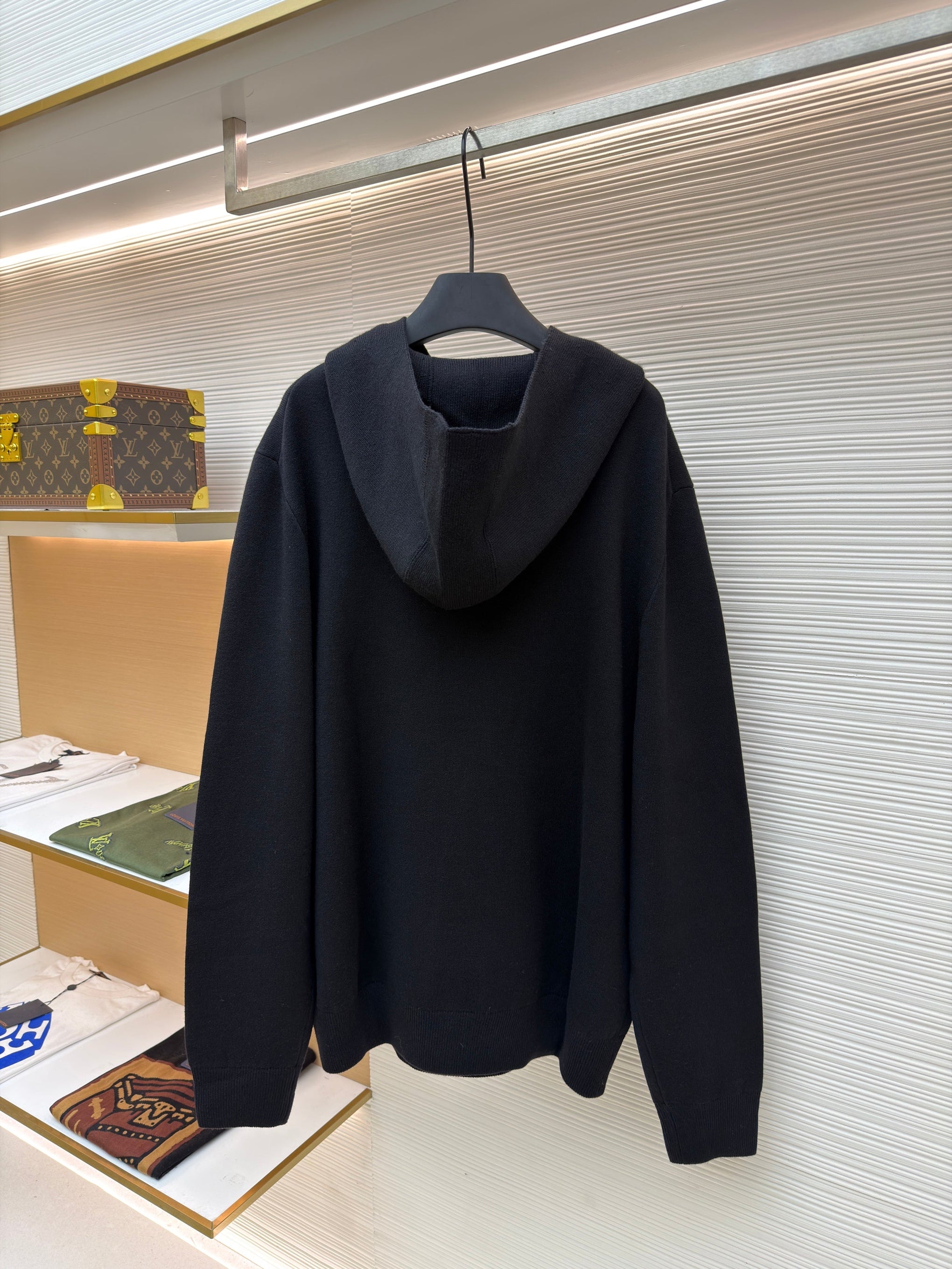 CD HOODED JUMPER