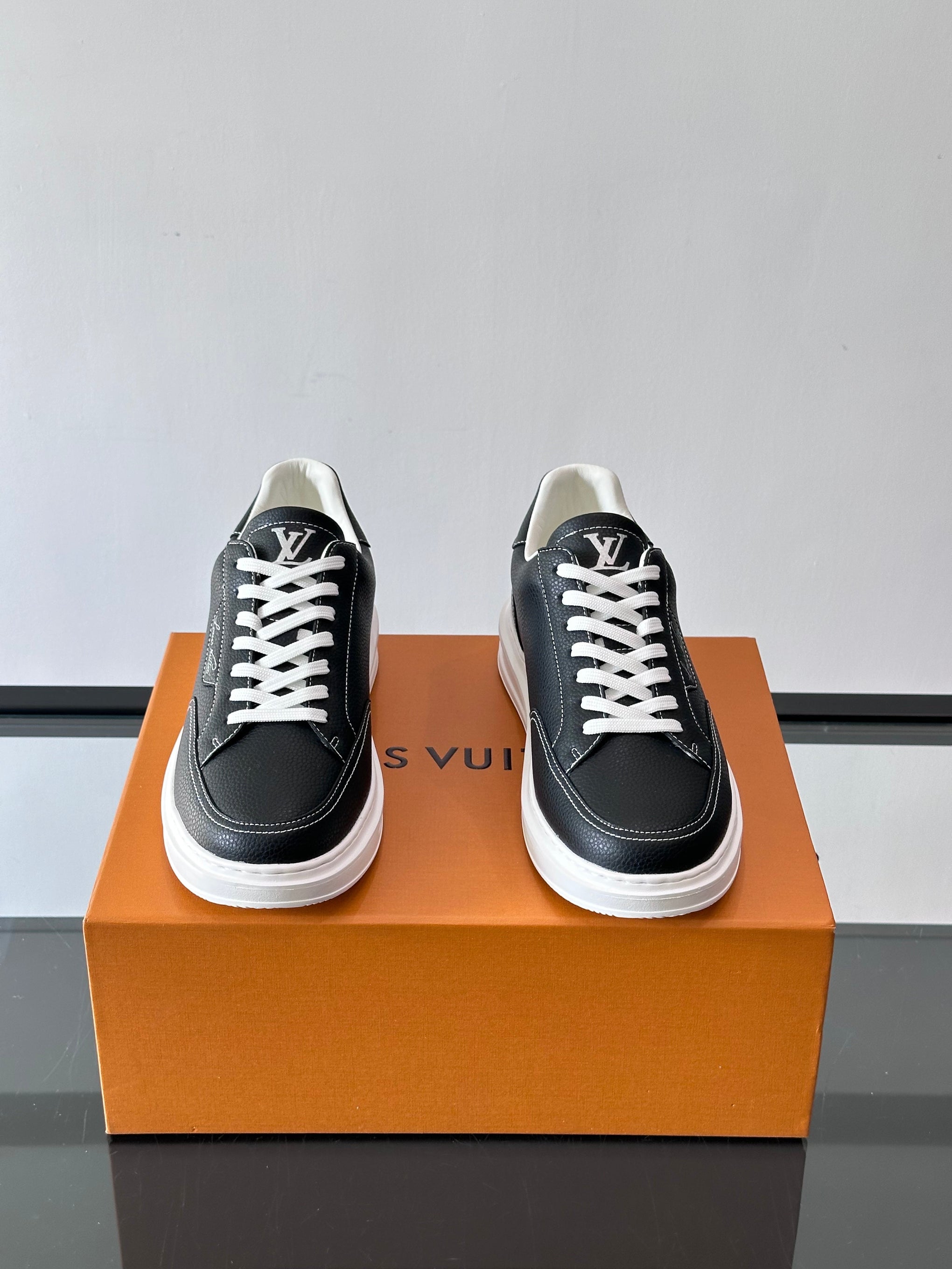 LOU BEVERLY HILLS SNEAKERS