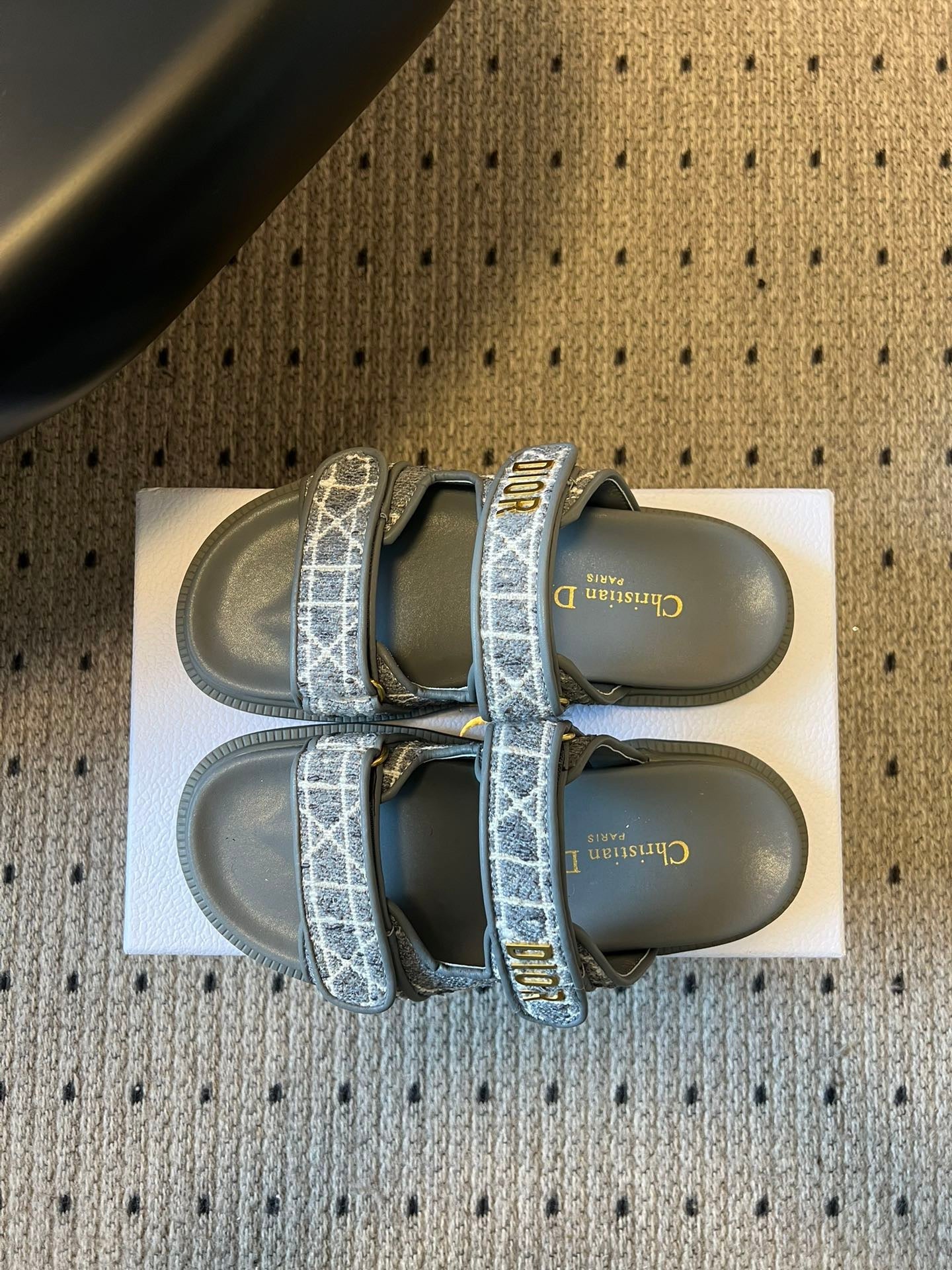 CD DIORACT SANDALS