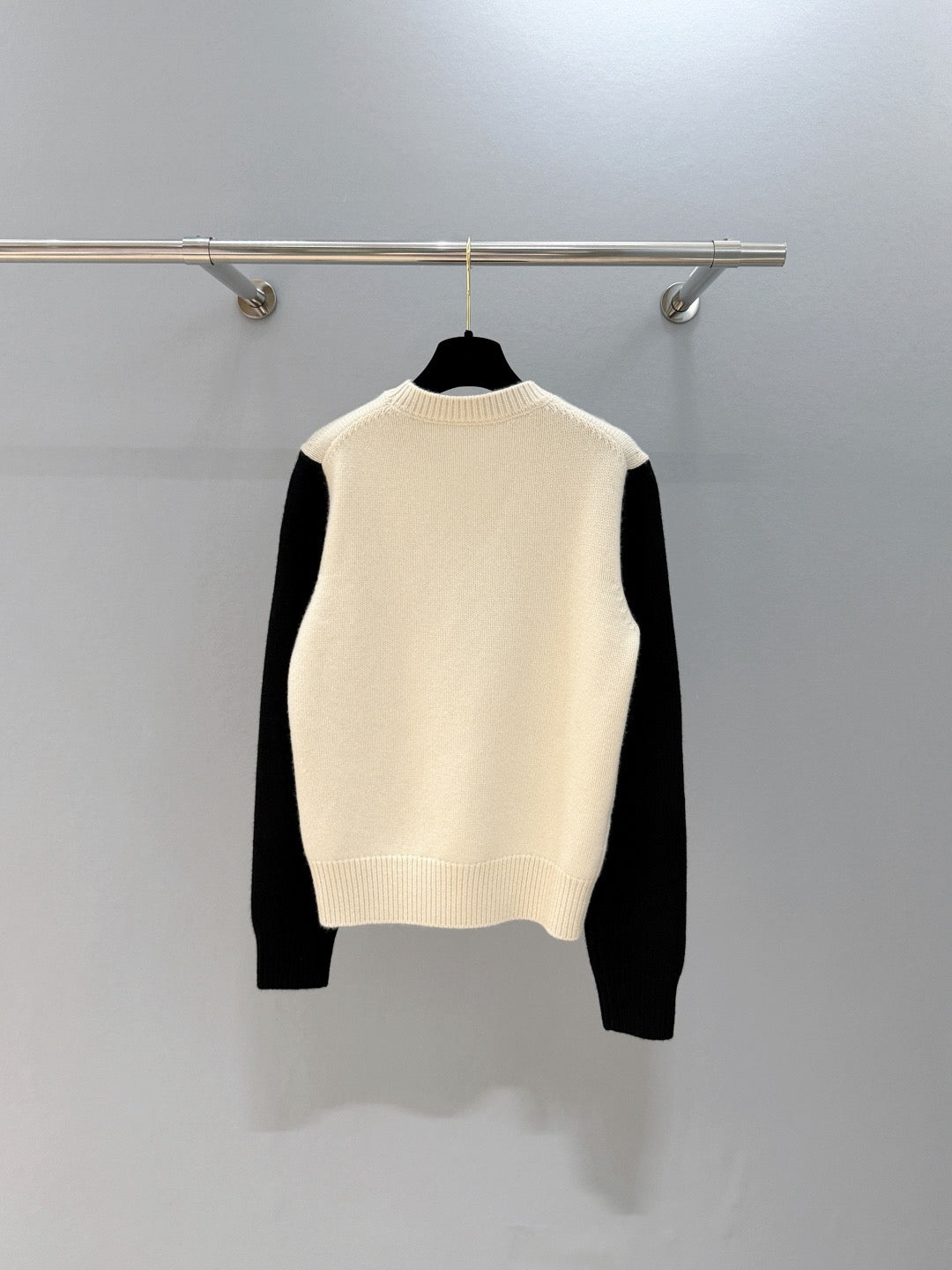 CC JUMPER