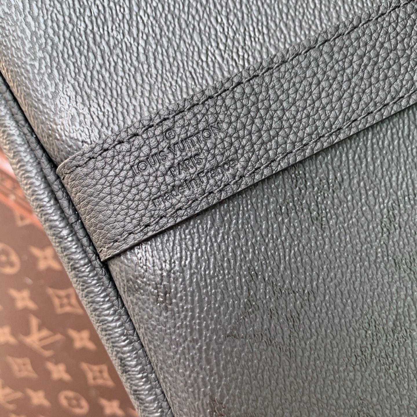 LOU KEEPALL BANDOULIÈRE 50 BAG