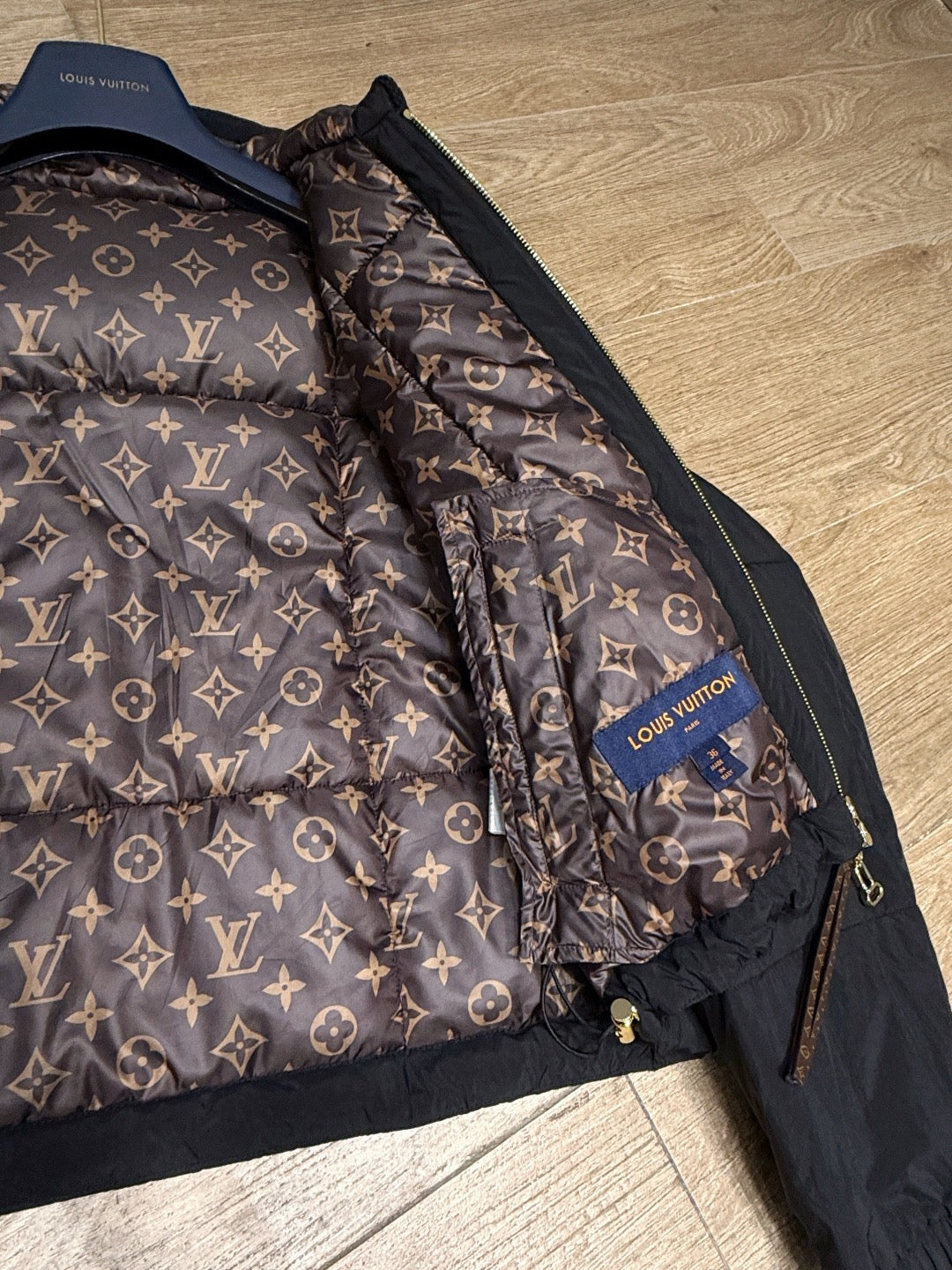 LOU JACKET