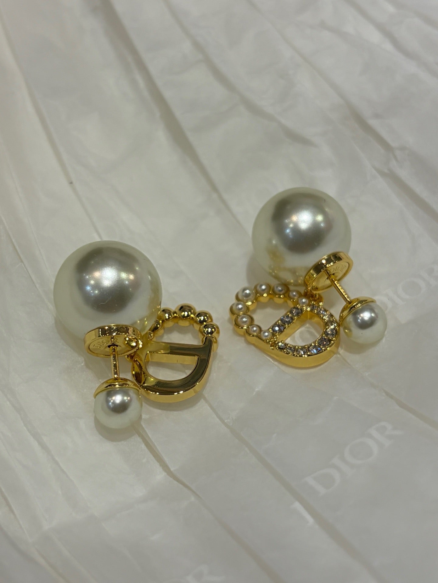 CD EARRINGS