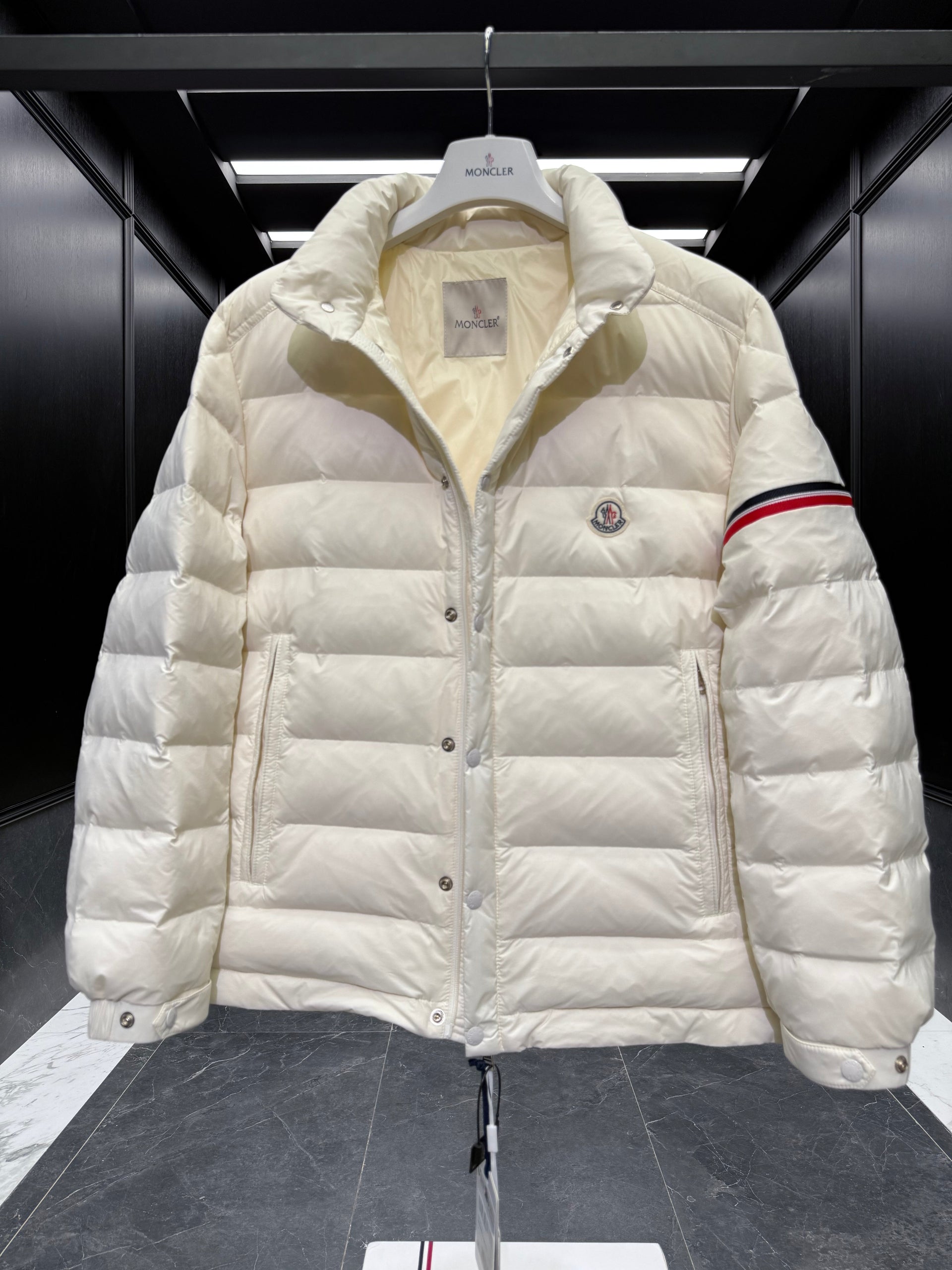 MONC COLOMB JACKET