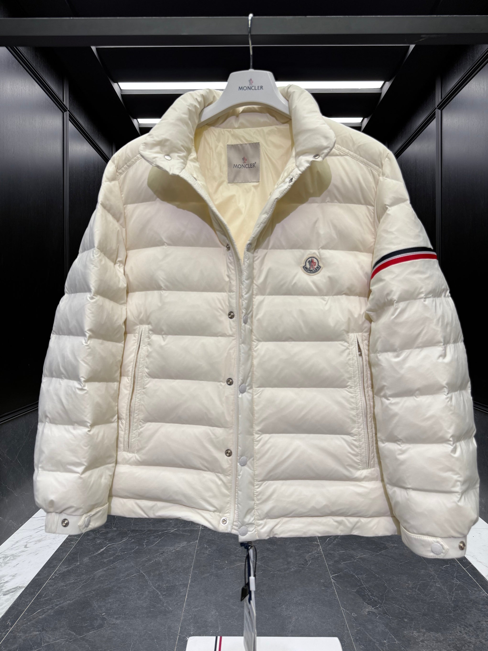 MONC COLOMB JACKET