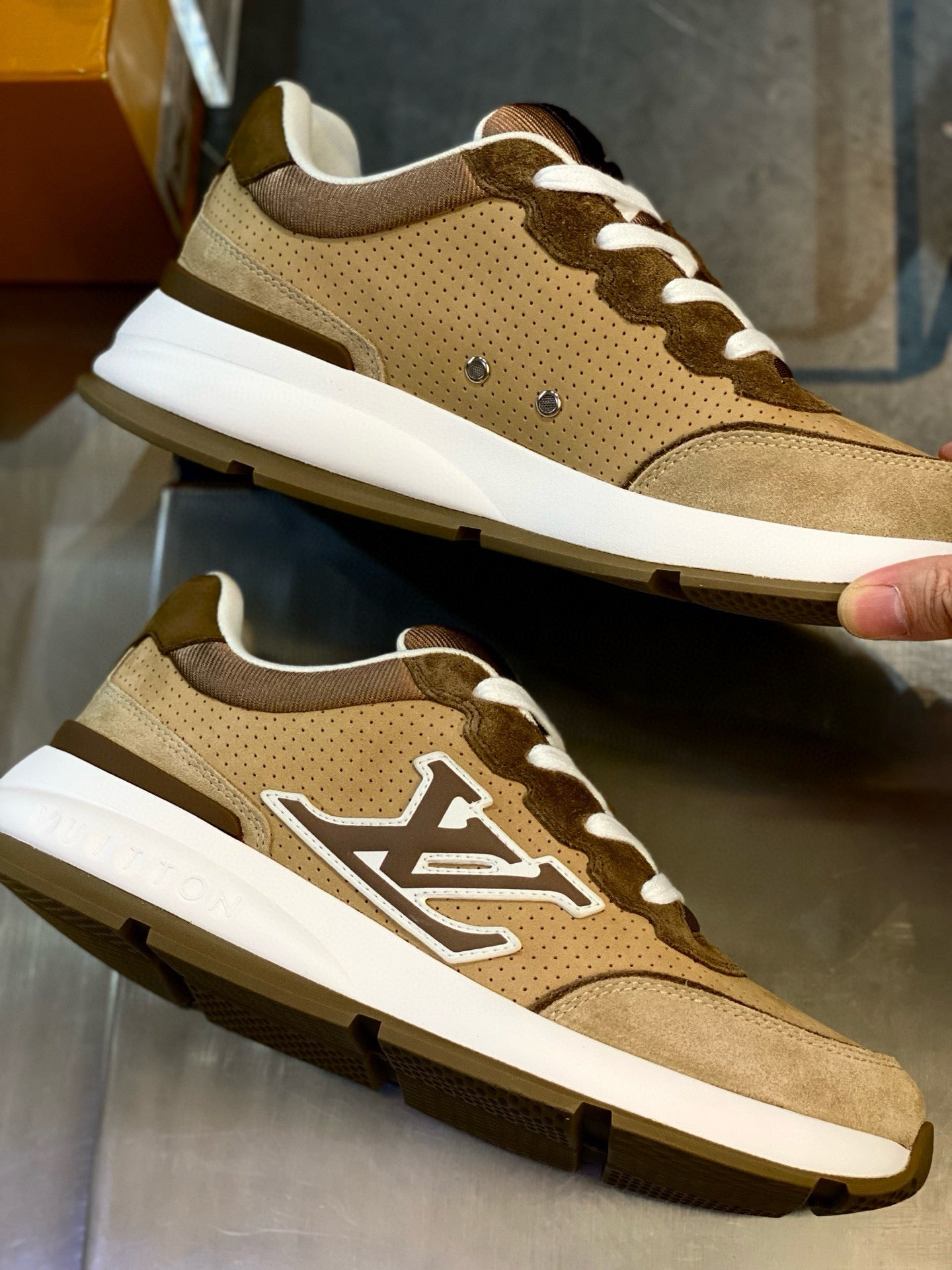LOU CLASSIC TRAINERS