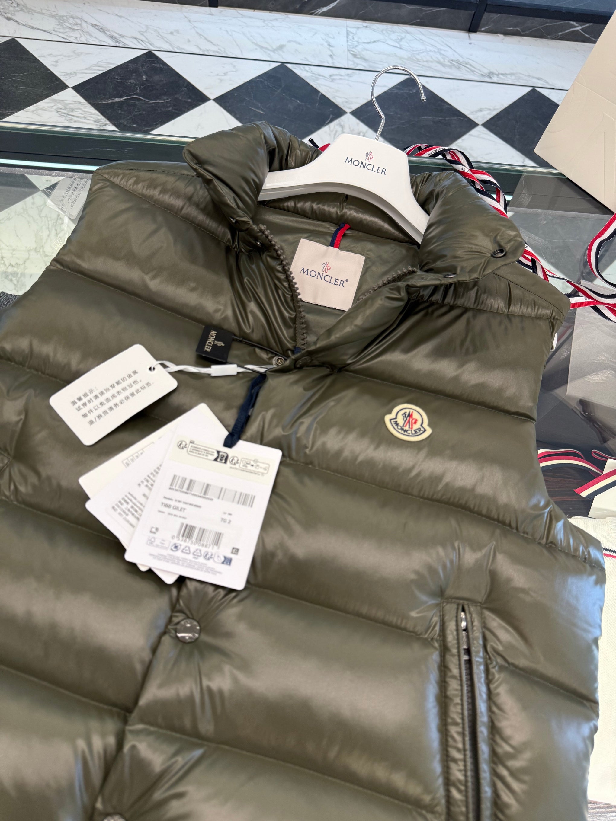 MONC TIBB VEST