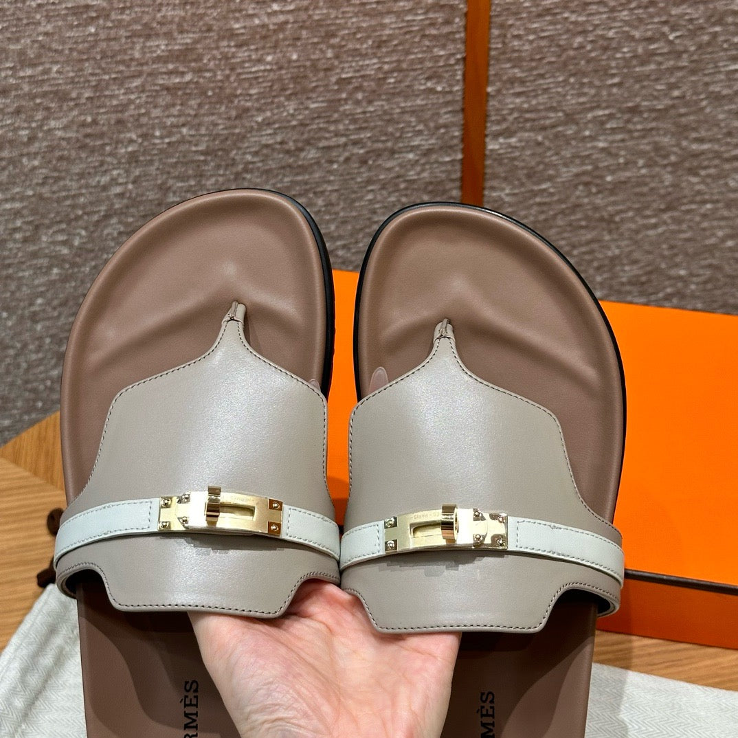 HERM EMPIRE SANDALS