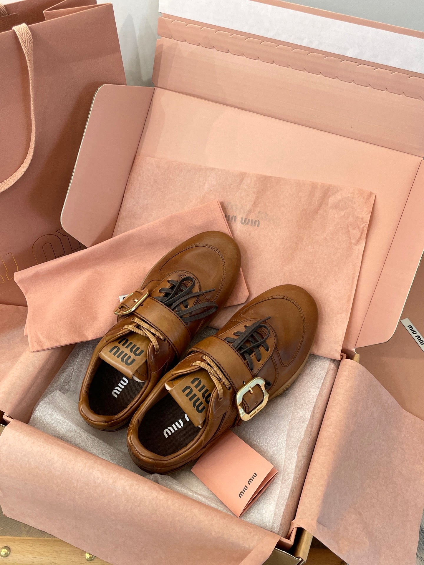 MIU M SNEAKERS