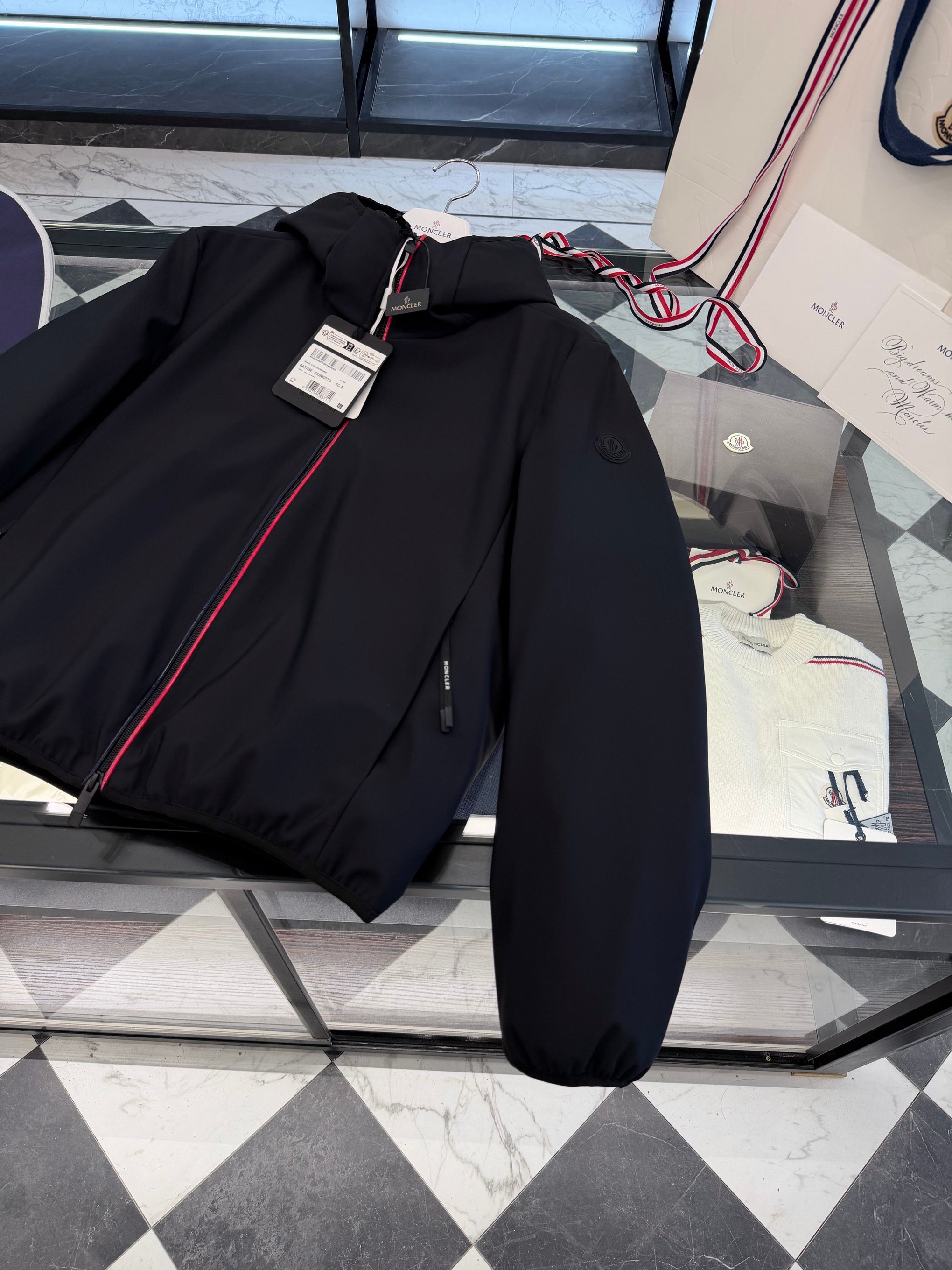 MONC BATISSE JACKET