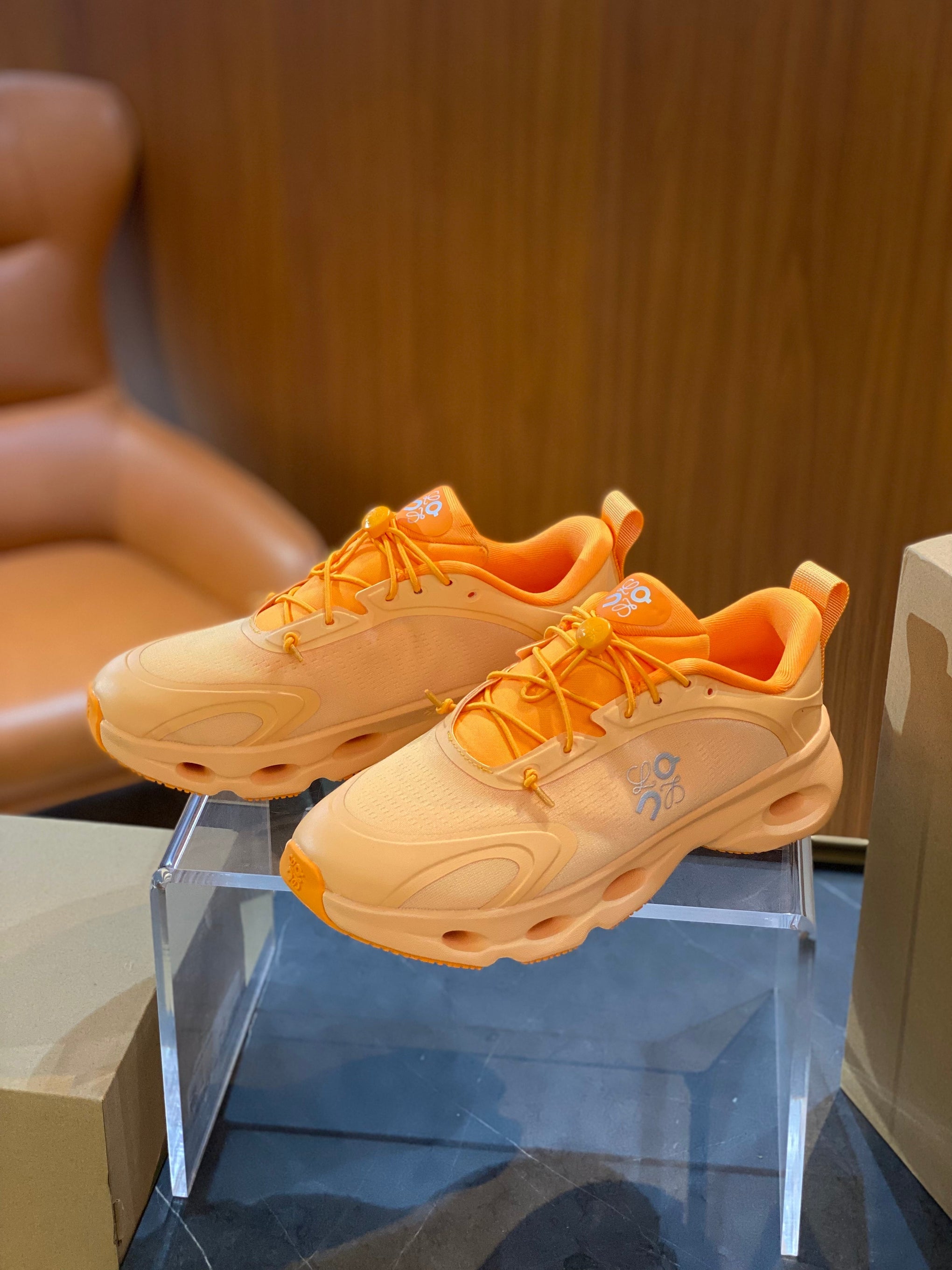 LOEW CLOUDLIT SNEAKER