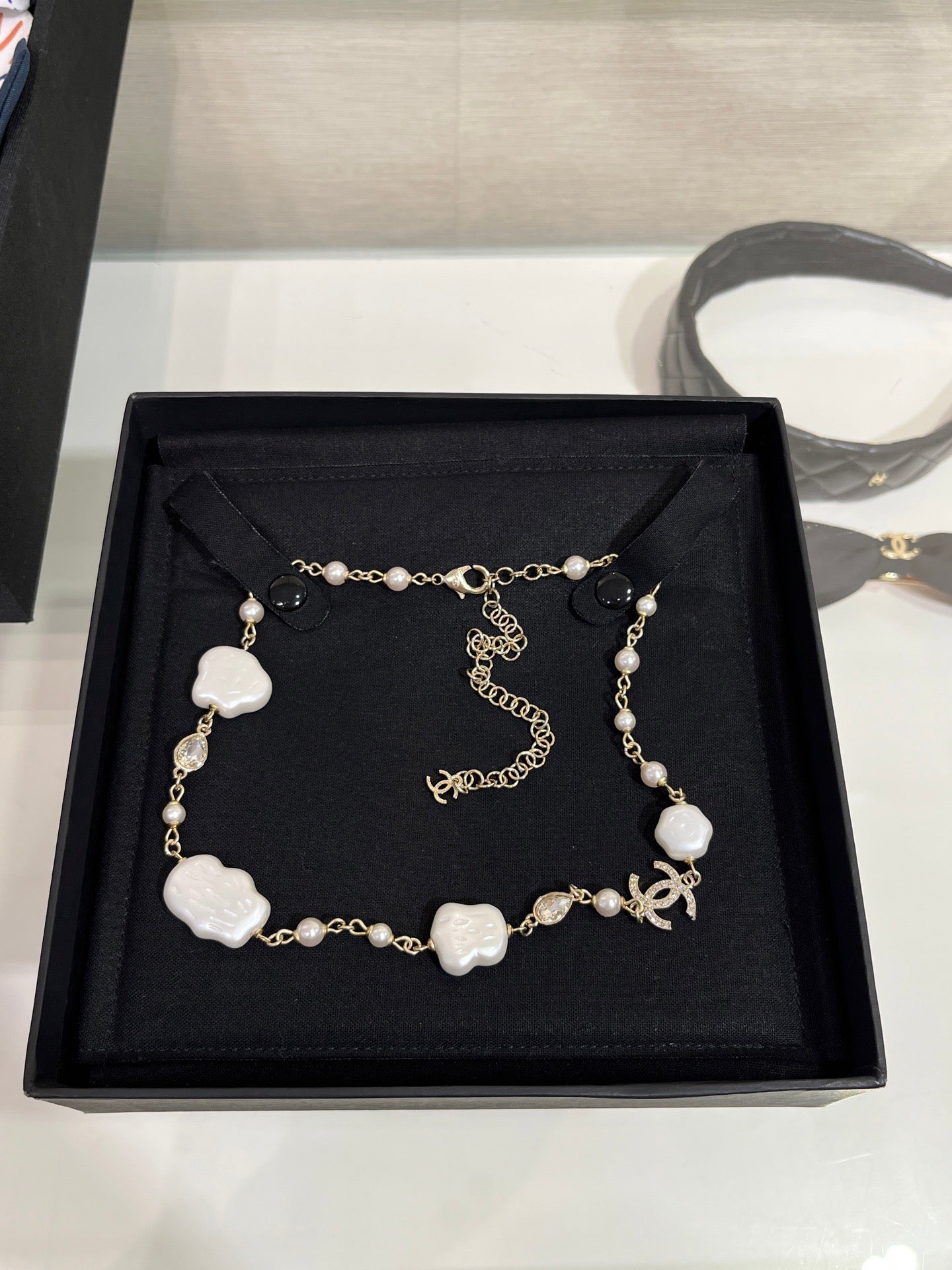 CC NECKLACE