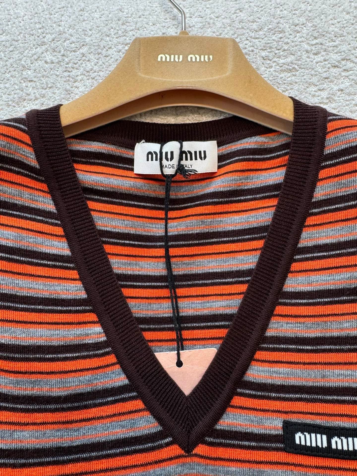 MIU M KNITTED VEST