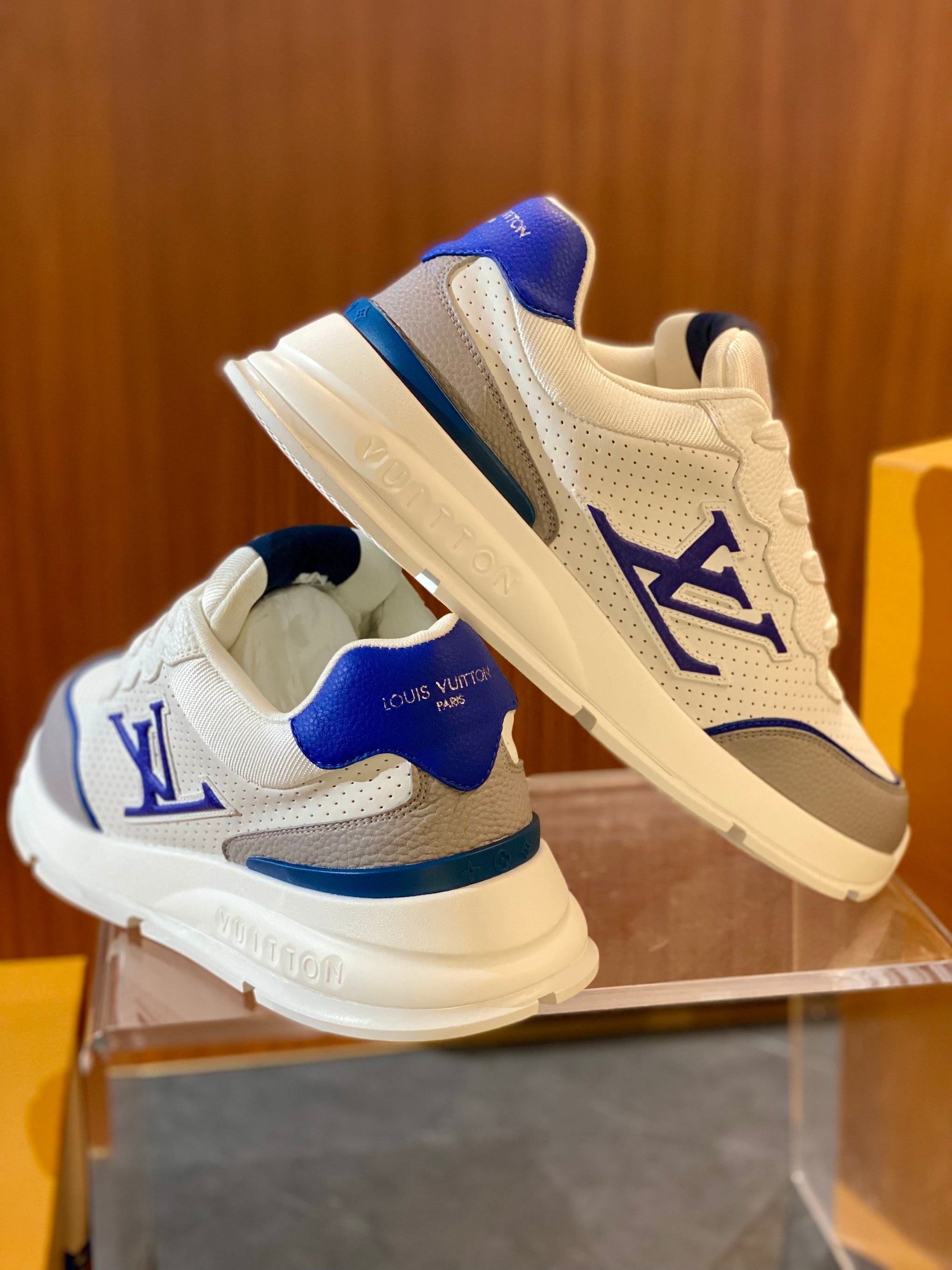 LOU CLASSIC SNEAKER