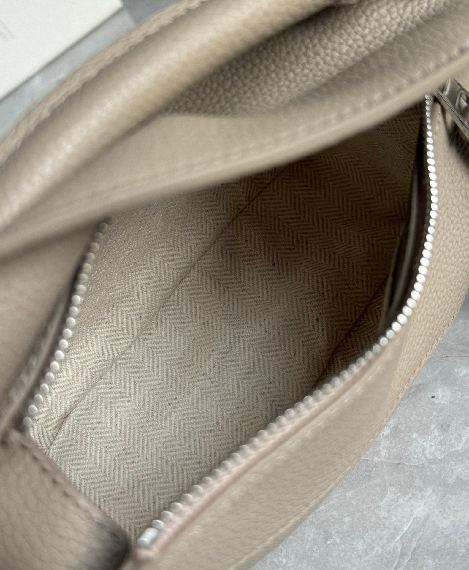 LOEW MINI PUZZLE EDGE BAG
