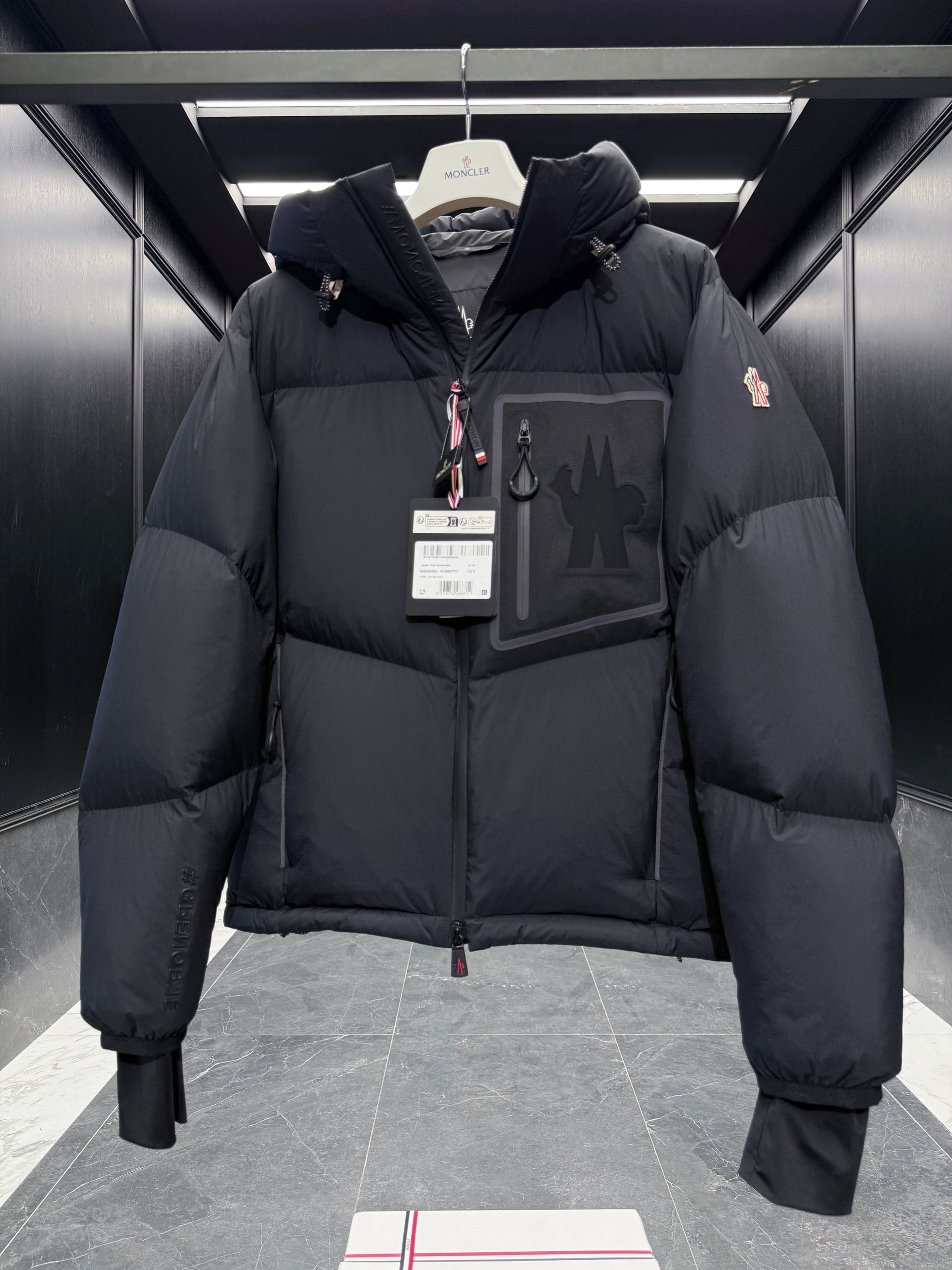 MONC MANDRES JACKET