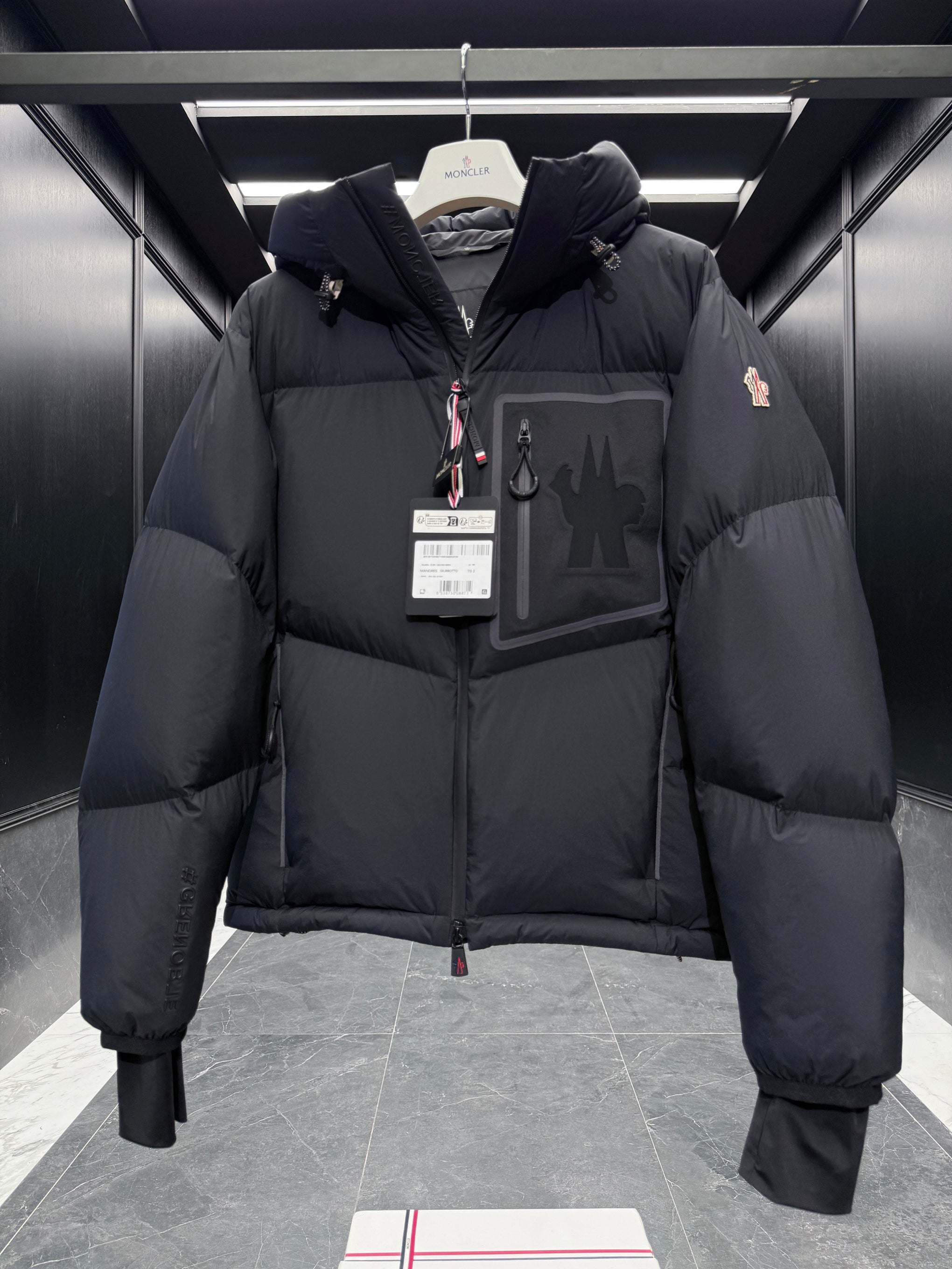 MONC MANDRES JACKET