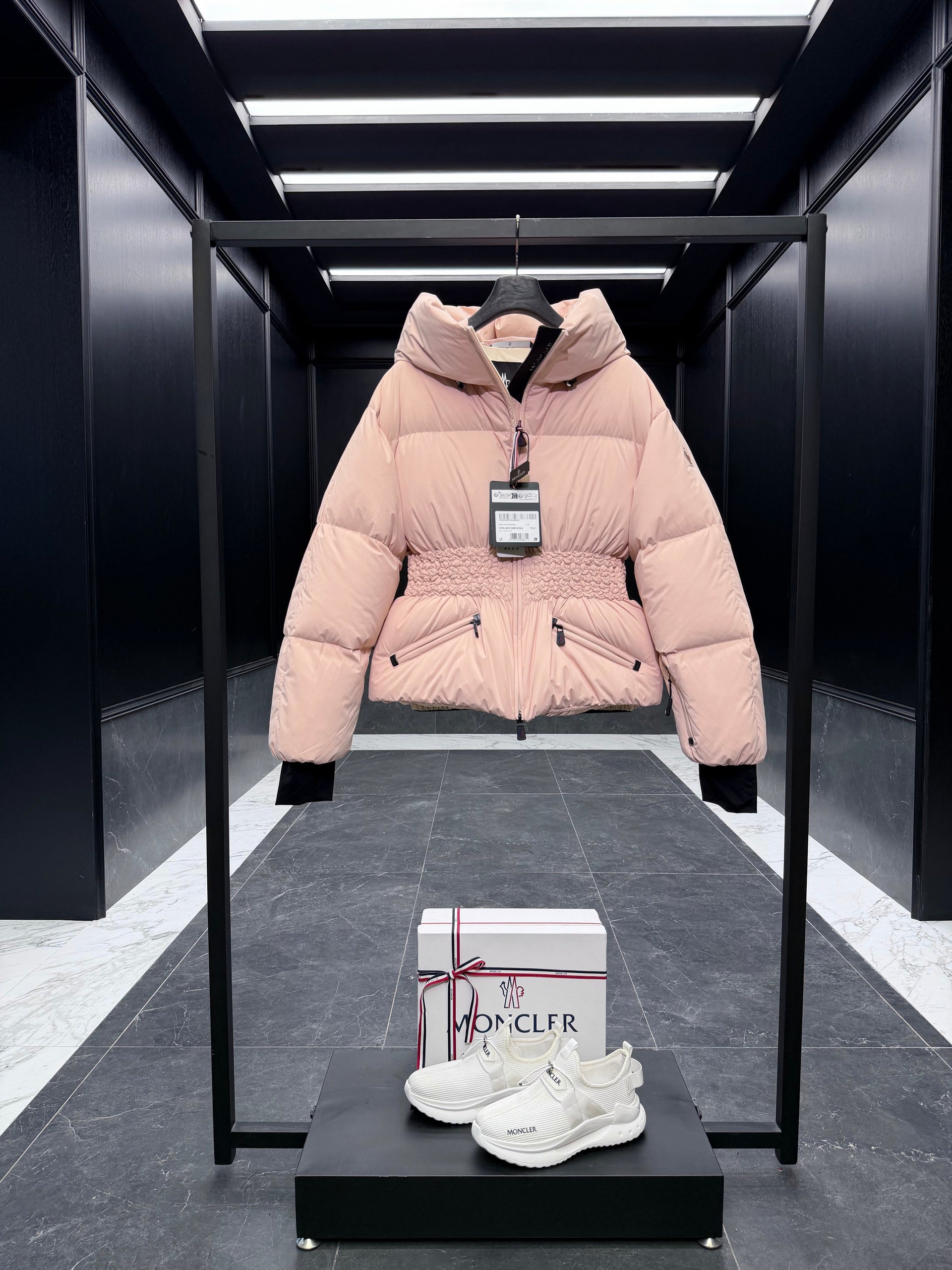 MONC WOLLEMI JACKET