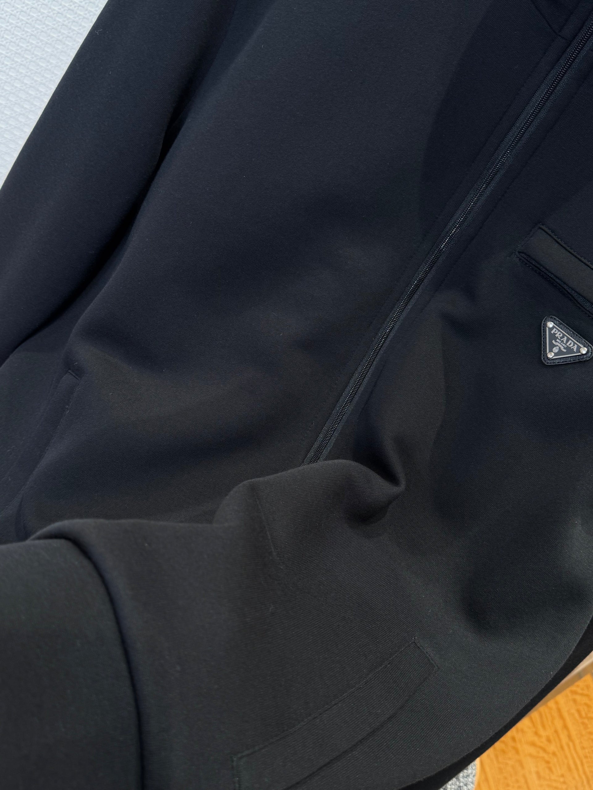 PD ZIP JUMPER