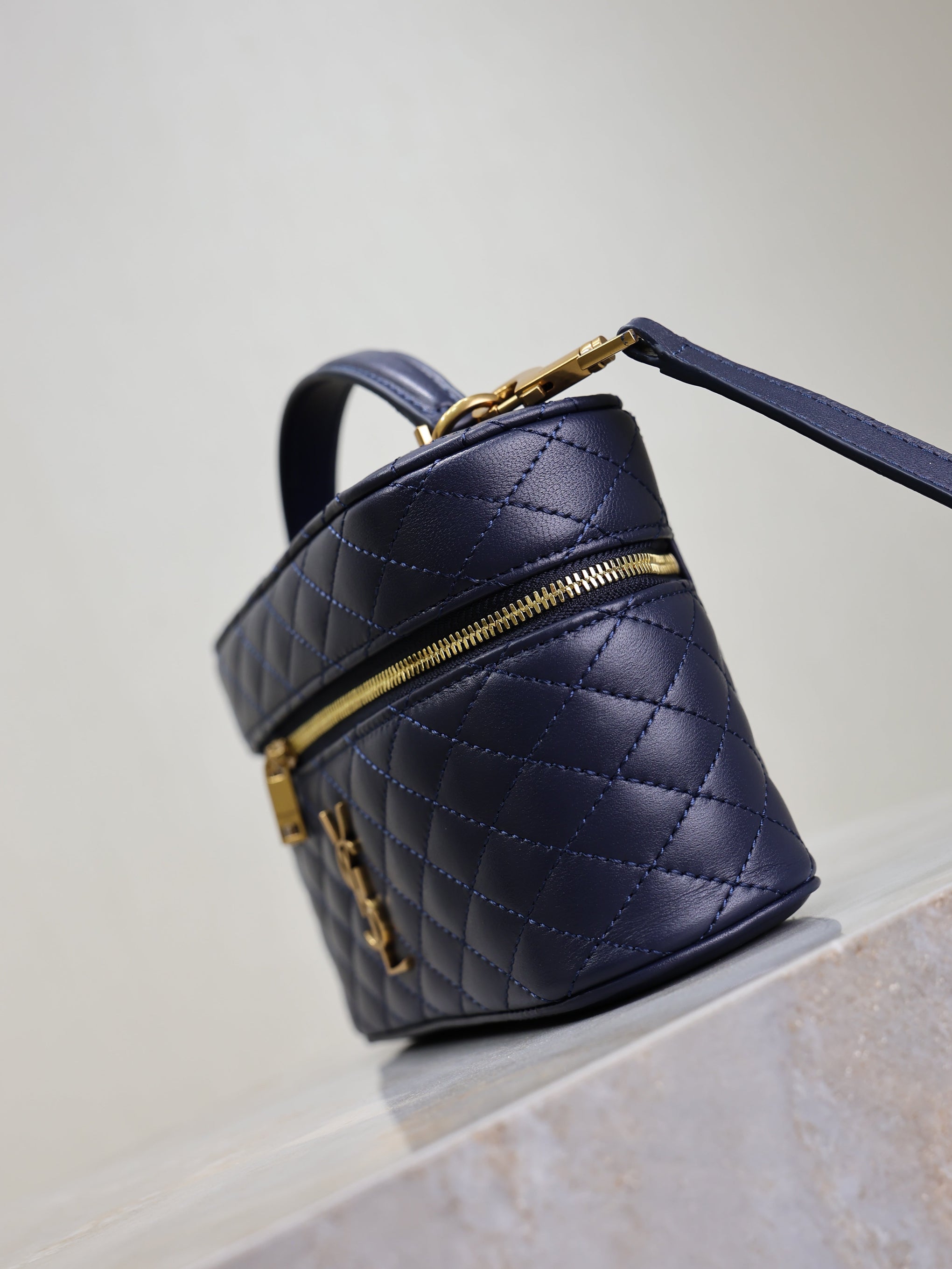 SL GABY VANITY BAG