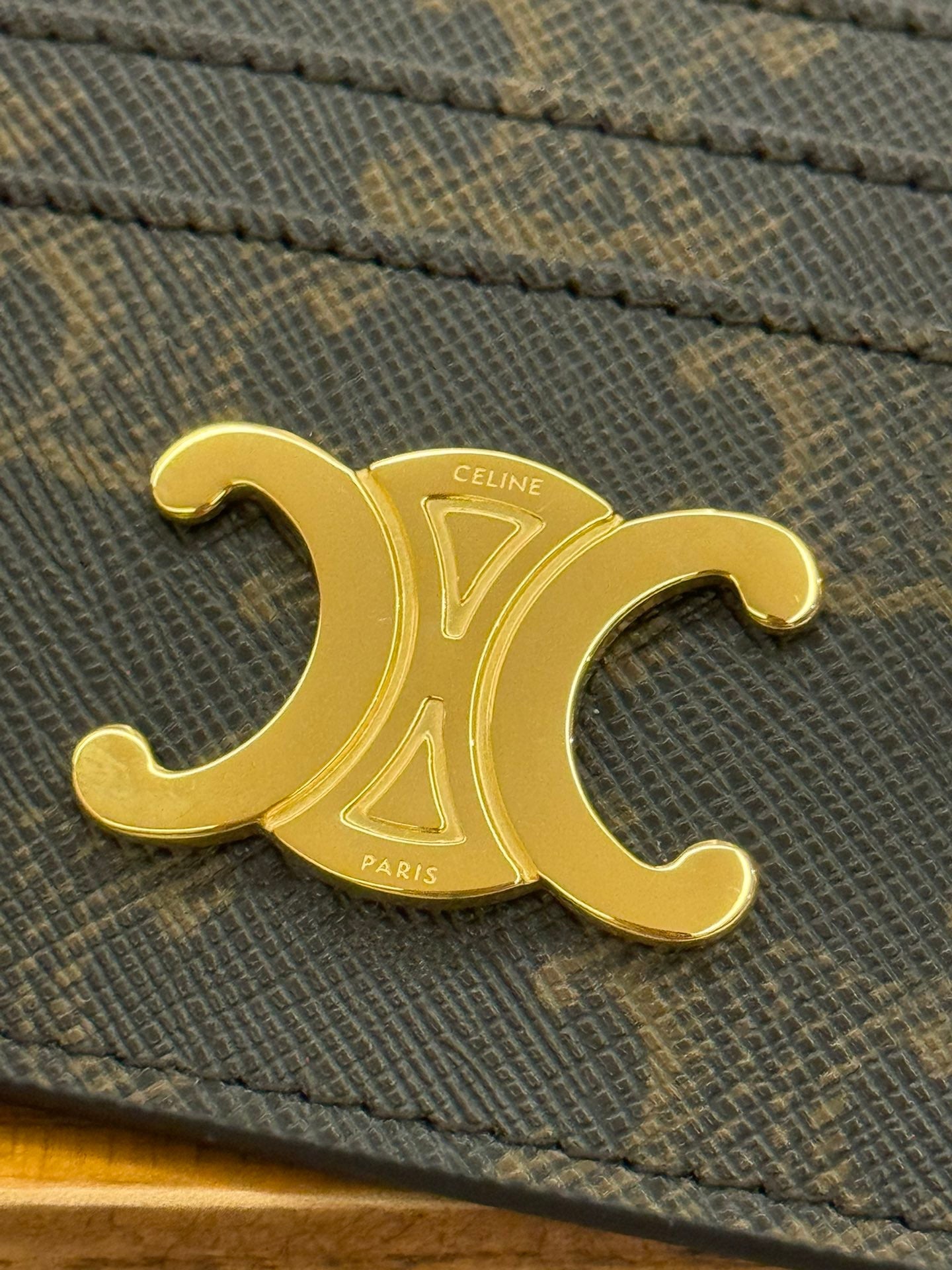 CEL CARD HOLDER