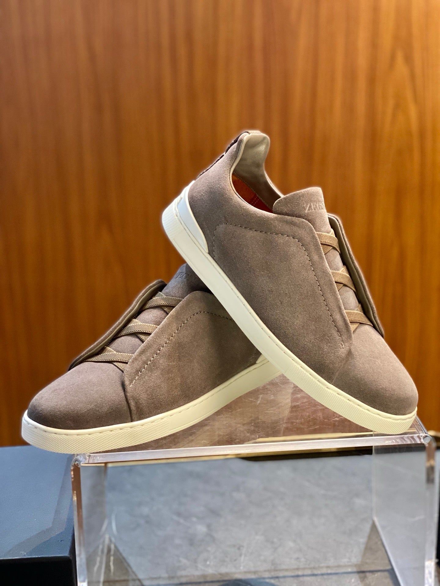 ZEGN TRIPLE STITCH SNEAKER
