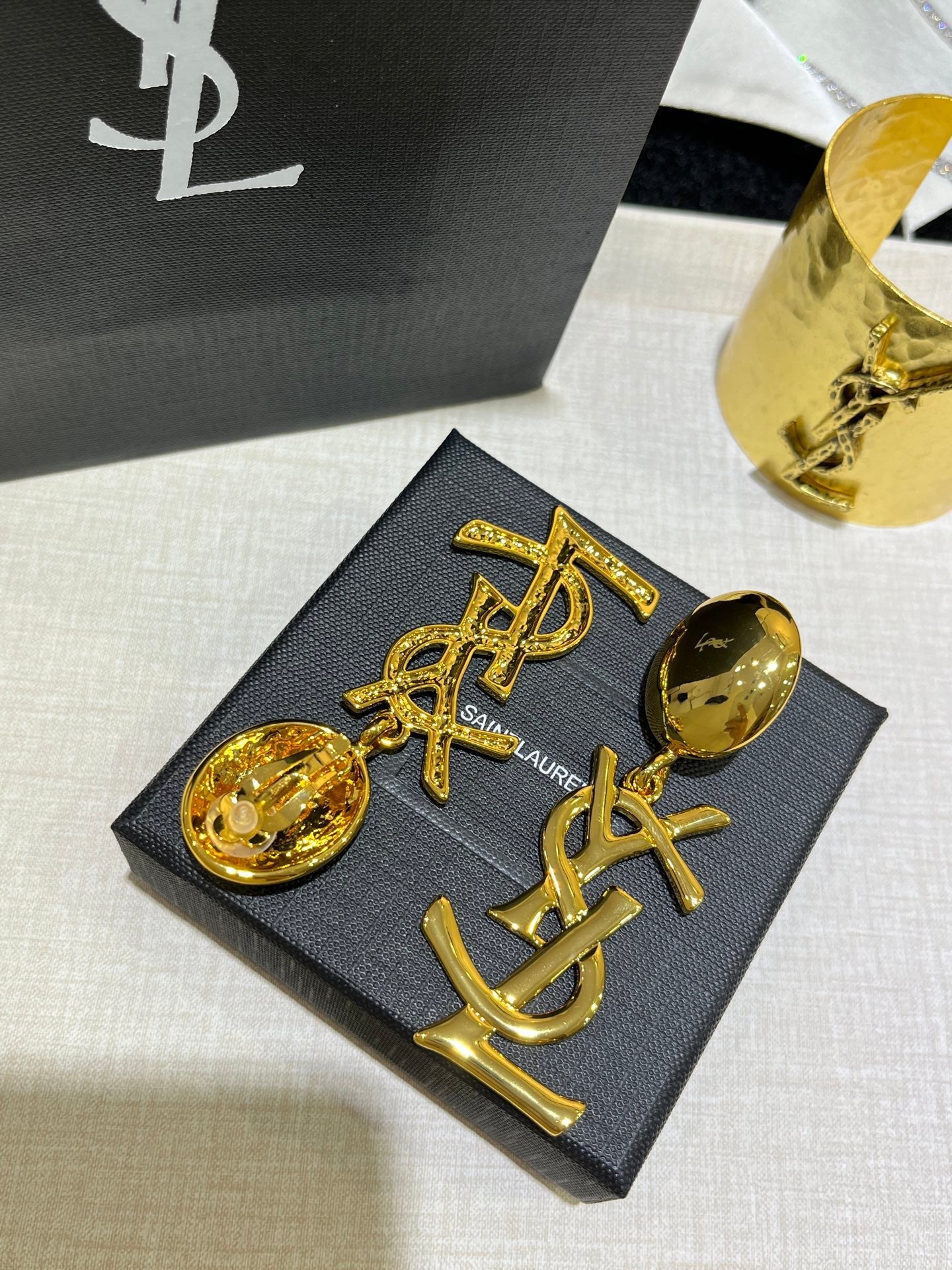SL EARRINGS