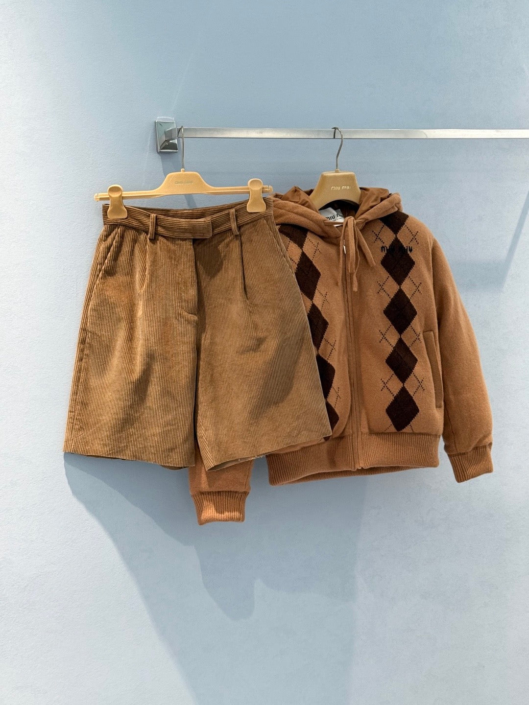 MIU M SHORTS