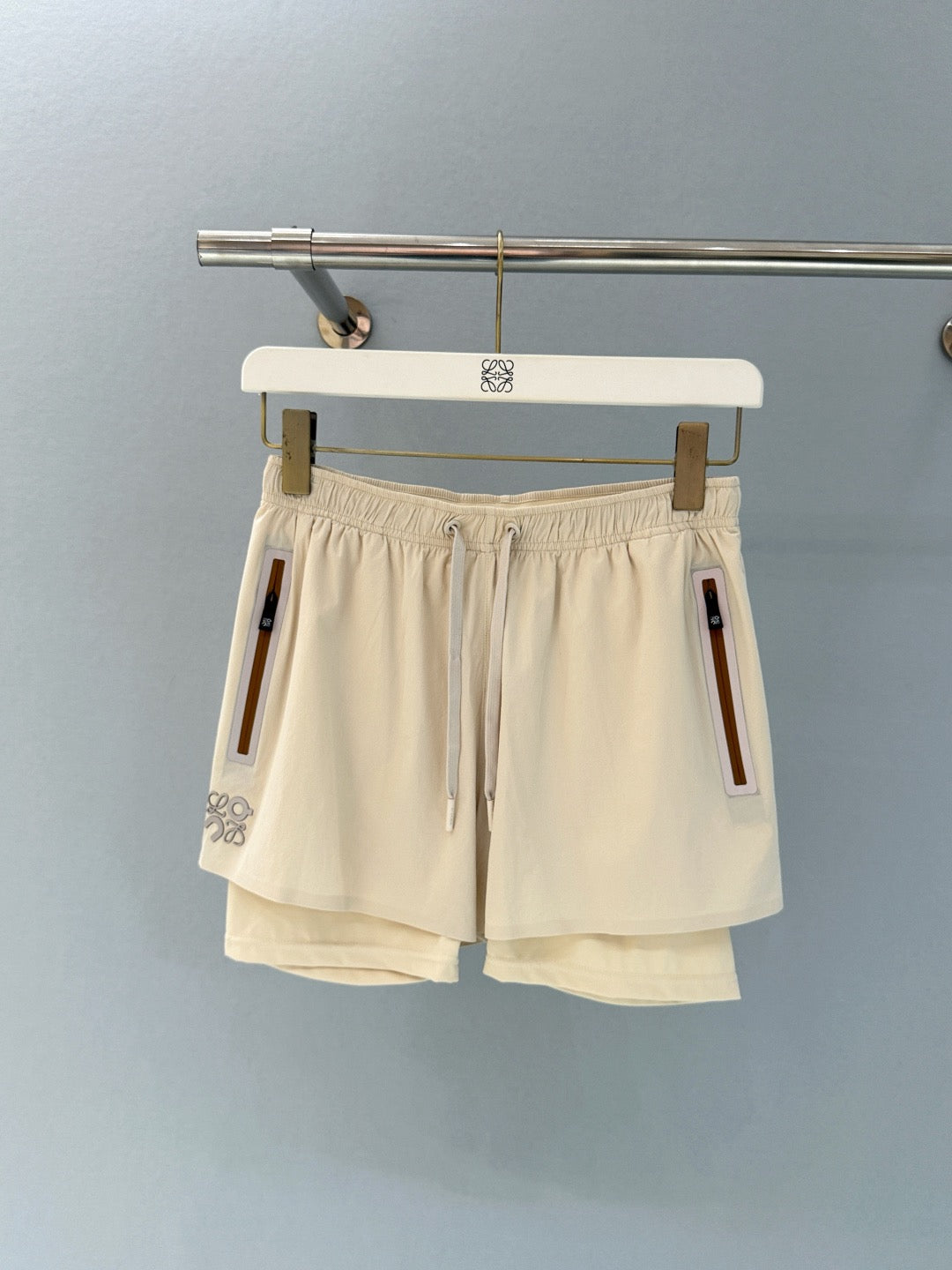 LOEW SHORT