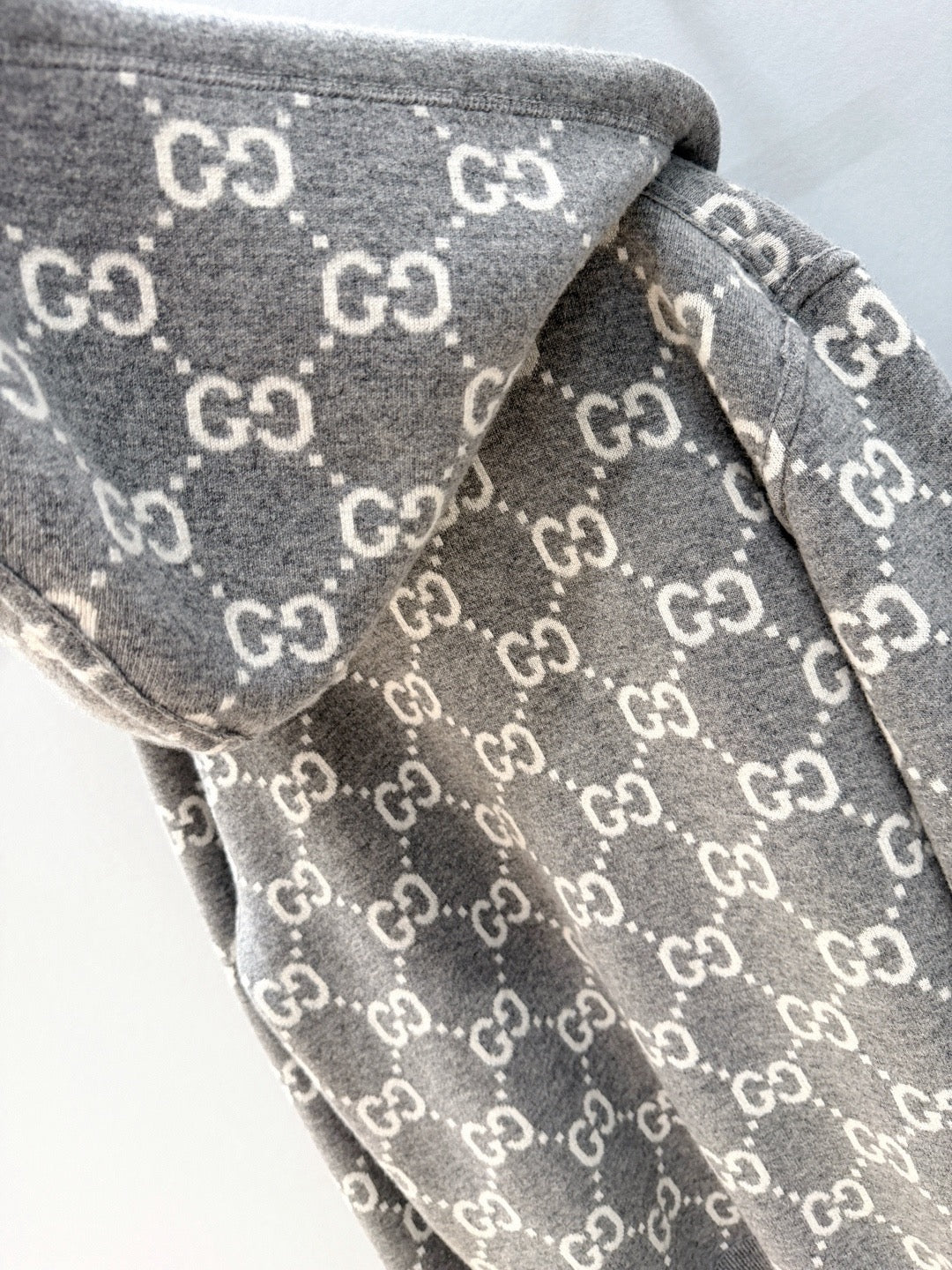 GG ZIP HOODIE