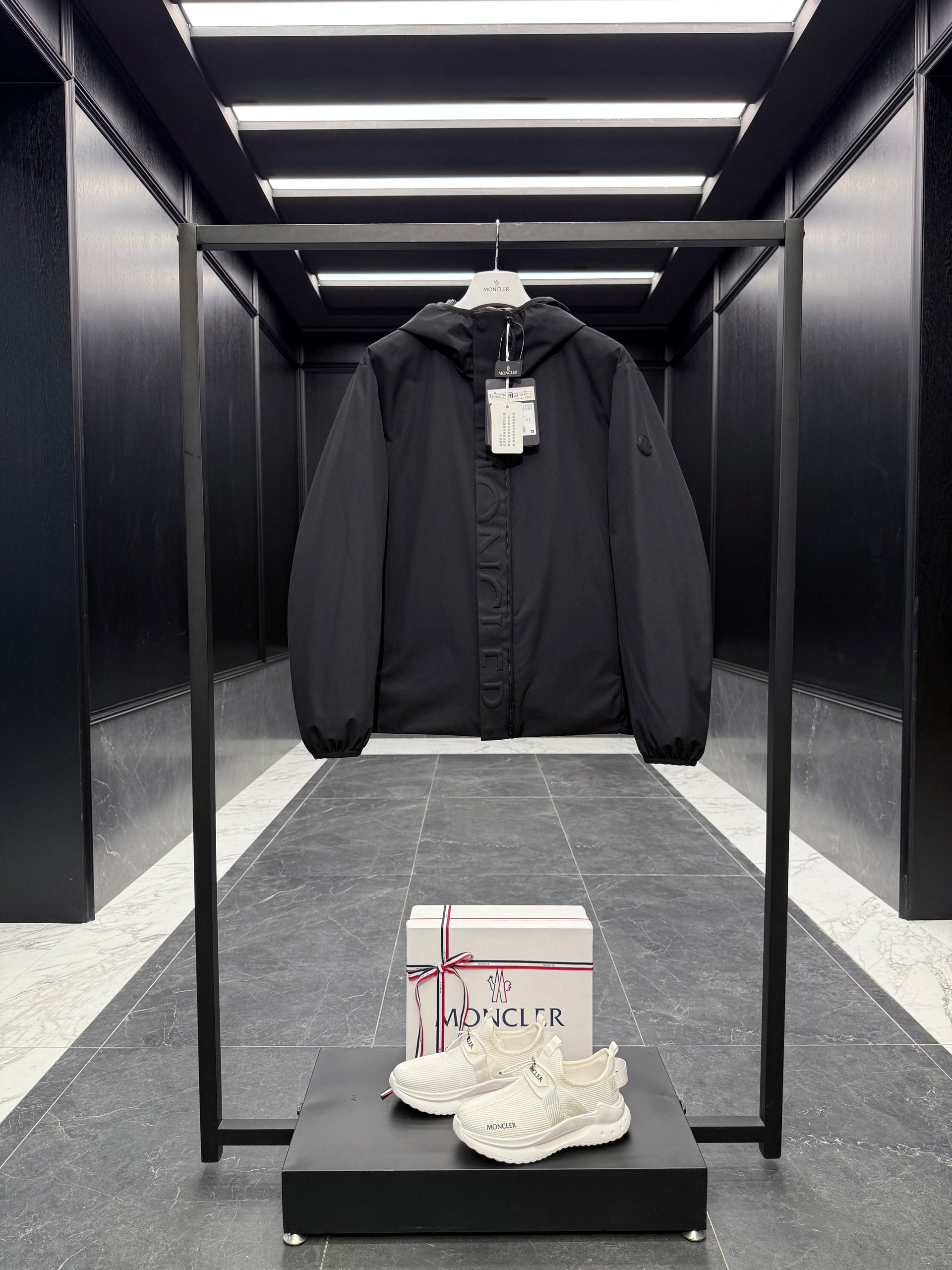 MONC POLSET JACKET