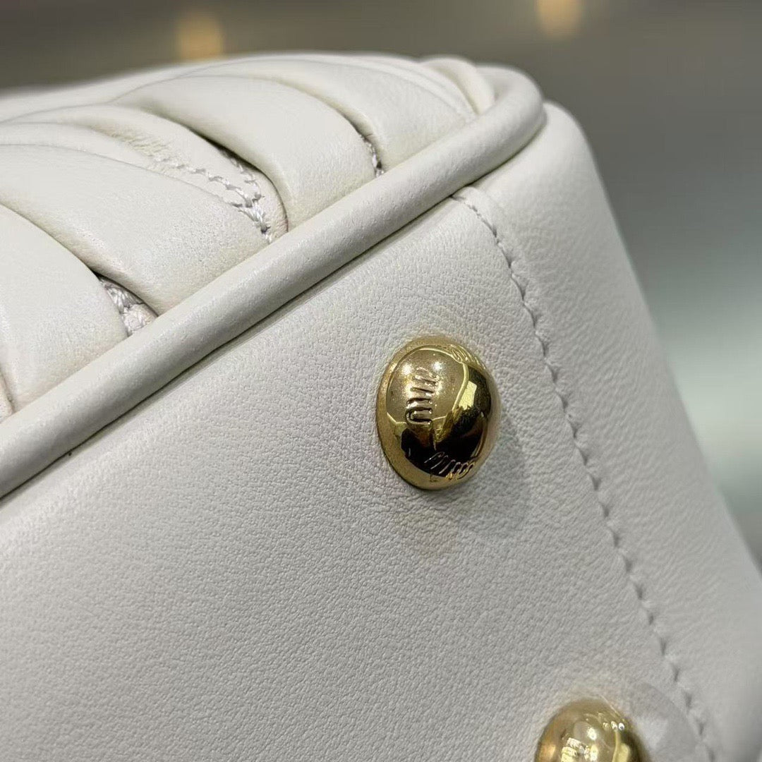 MIU M ARCADIE MATELASSE BAG