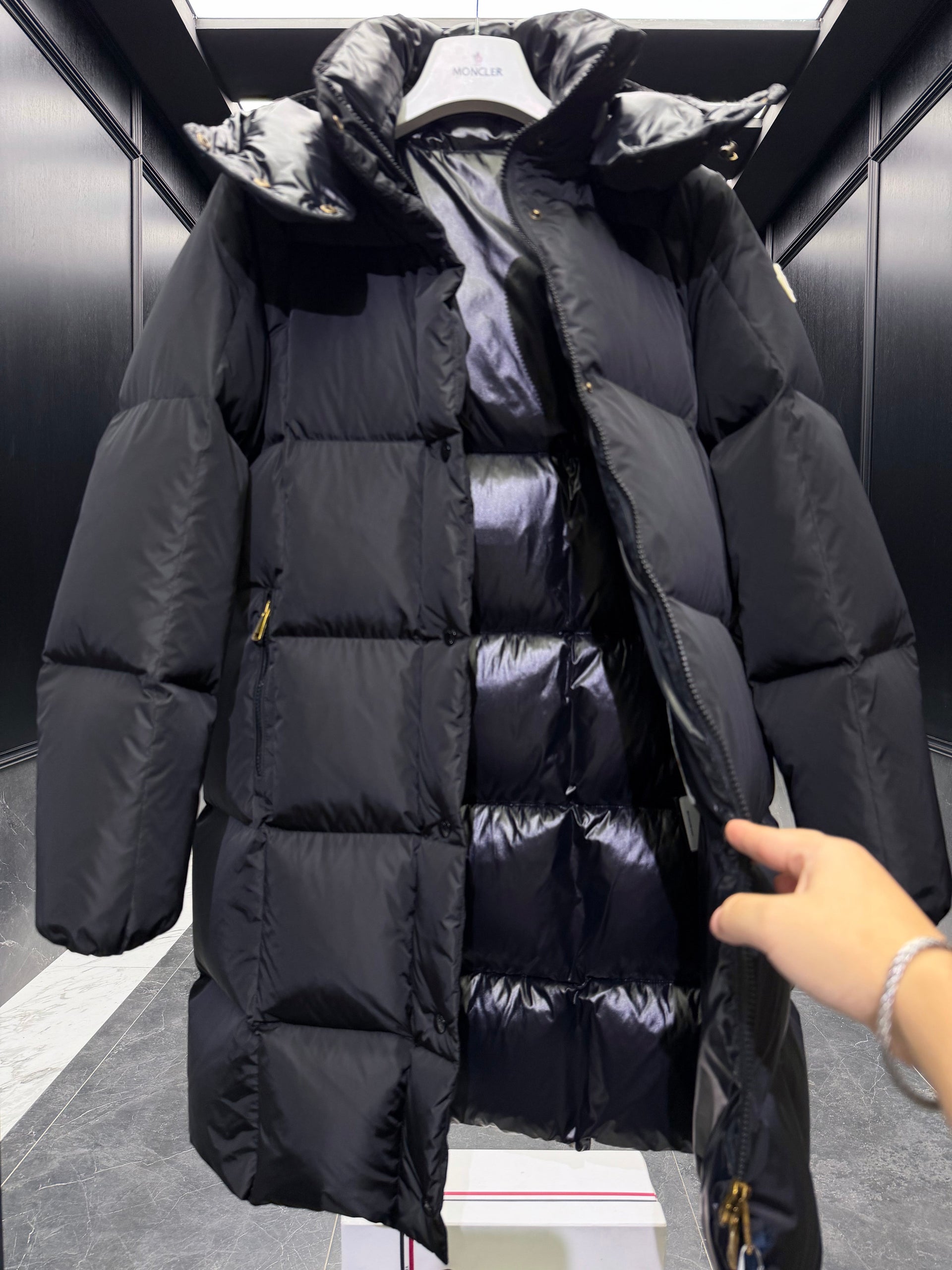 MONC LITTE COAT