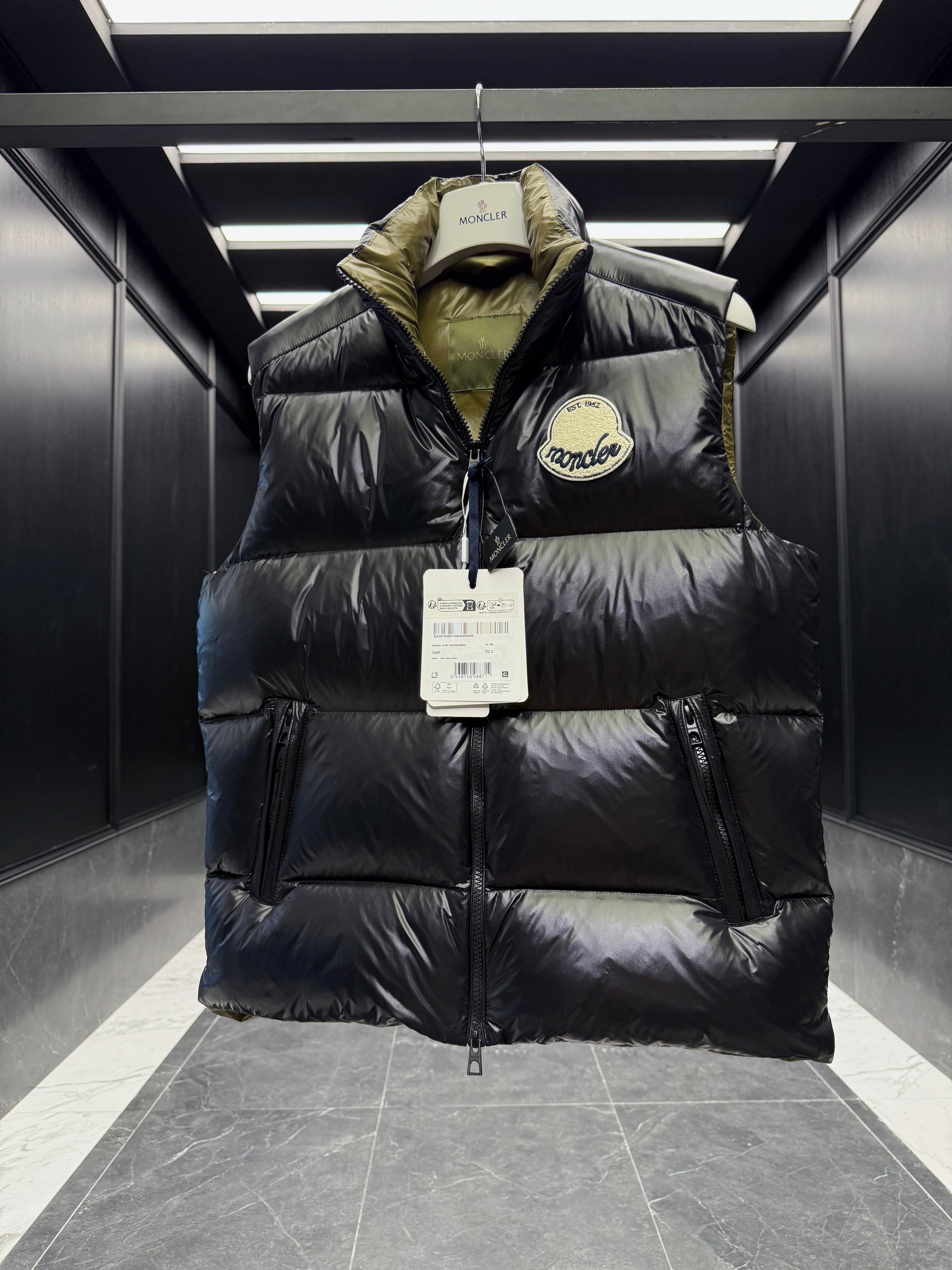 MONC LIPSI VEST